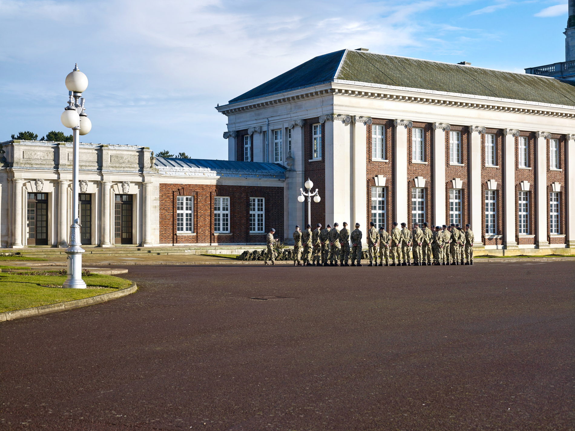  ROYAL AIR FORCE COLLEGE CRANWELL UNITED KINGDOM 