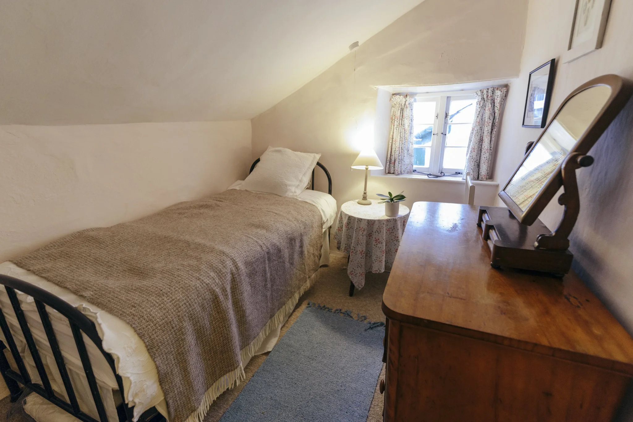 Upstairs Bedroom 3