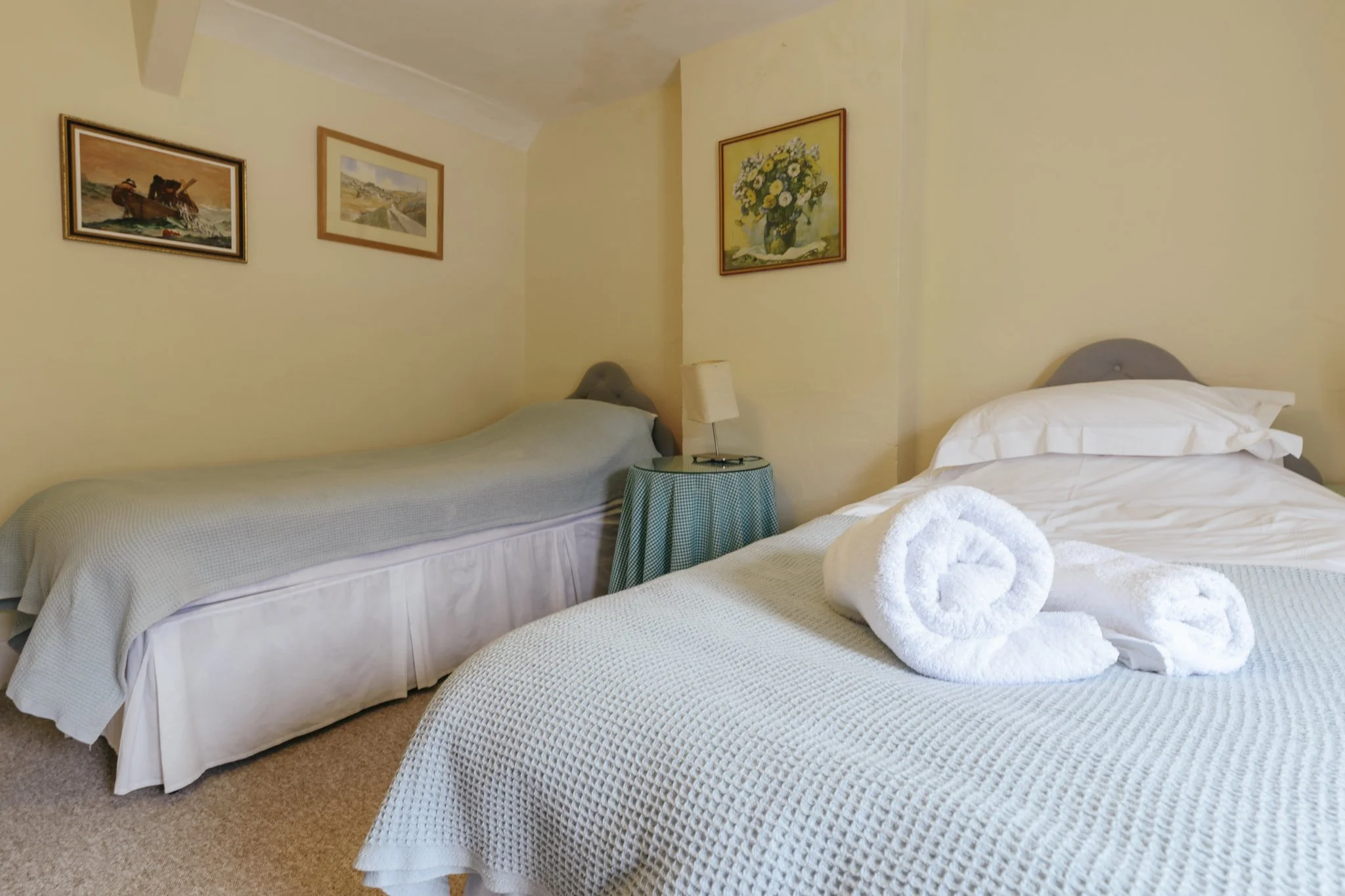 Upstairs Bedroom 2