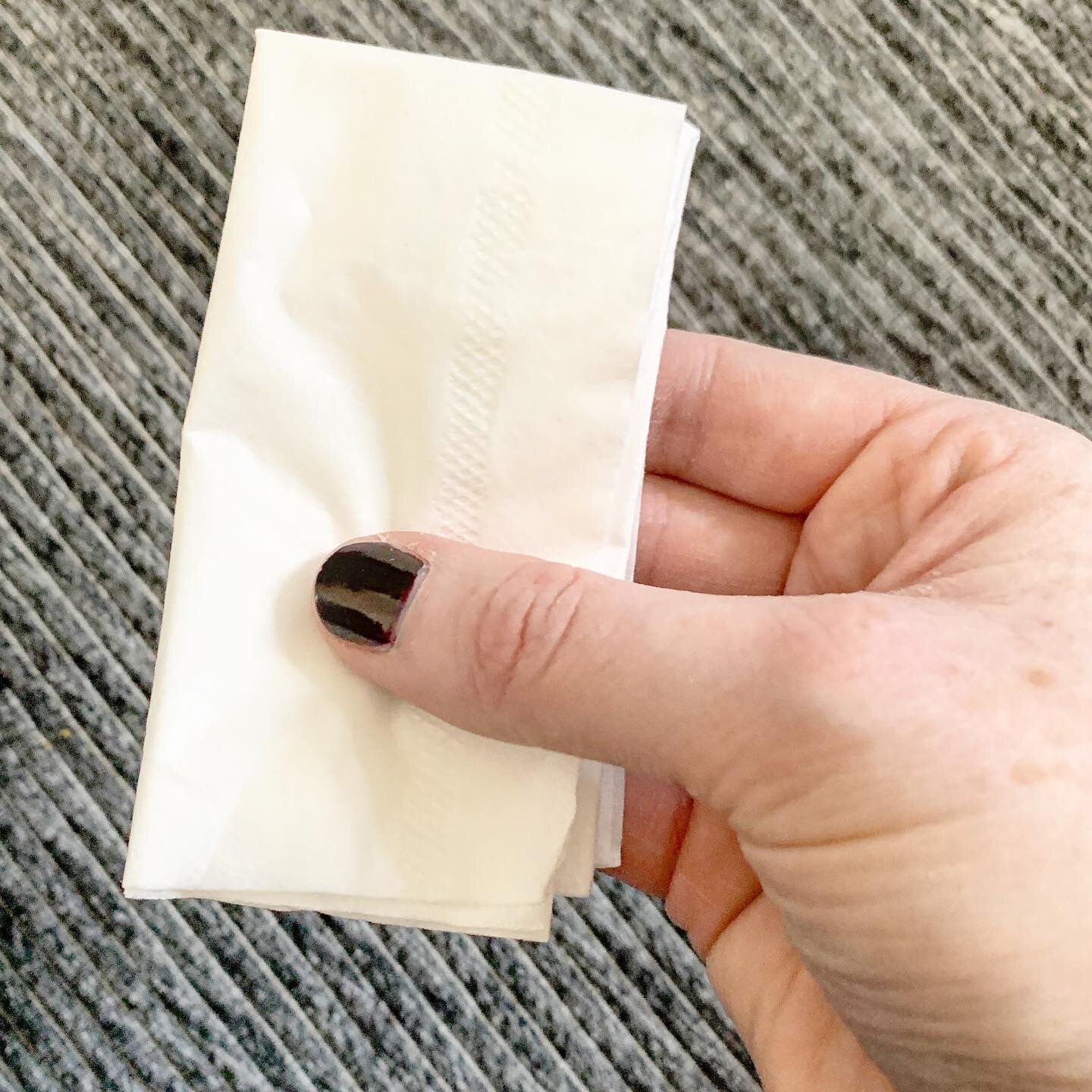 Day 27/100 | #100daysofselfsoothing with tissue folding. 
 
Do you fold your tissues or crumple them up? 
 
As I prep for my own therapy sessions, one of my must-have items is a tissue. Releasing emotions often comes with a release of tears. 

 
It&r