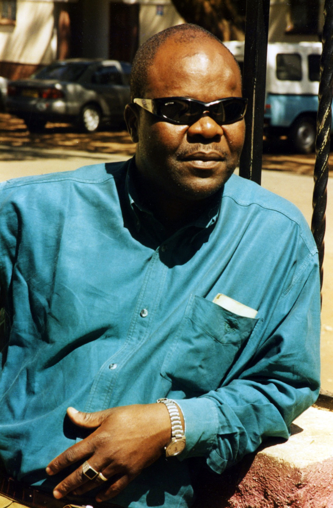 31_ThompsonKachingwe_1998.jpg
