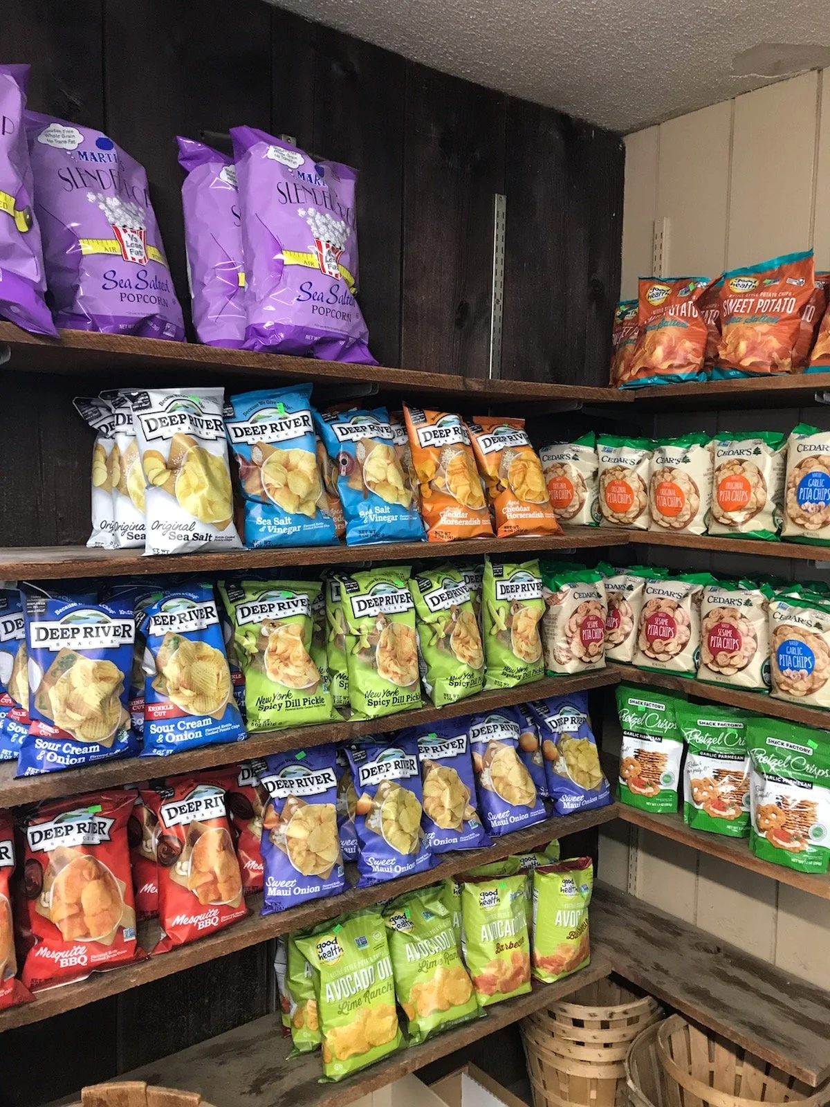 Tour The Store — Wades Farm Fresh