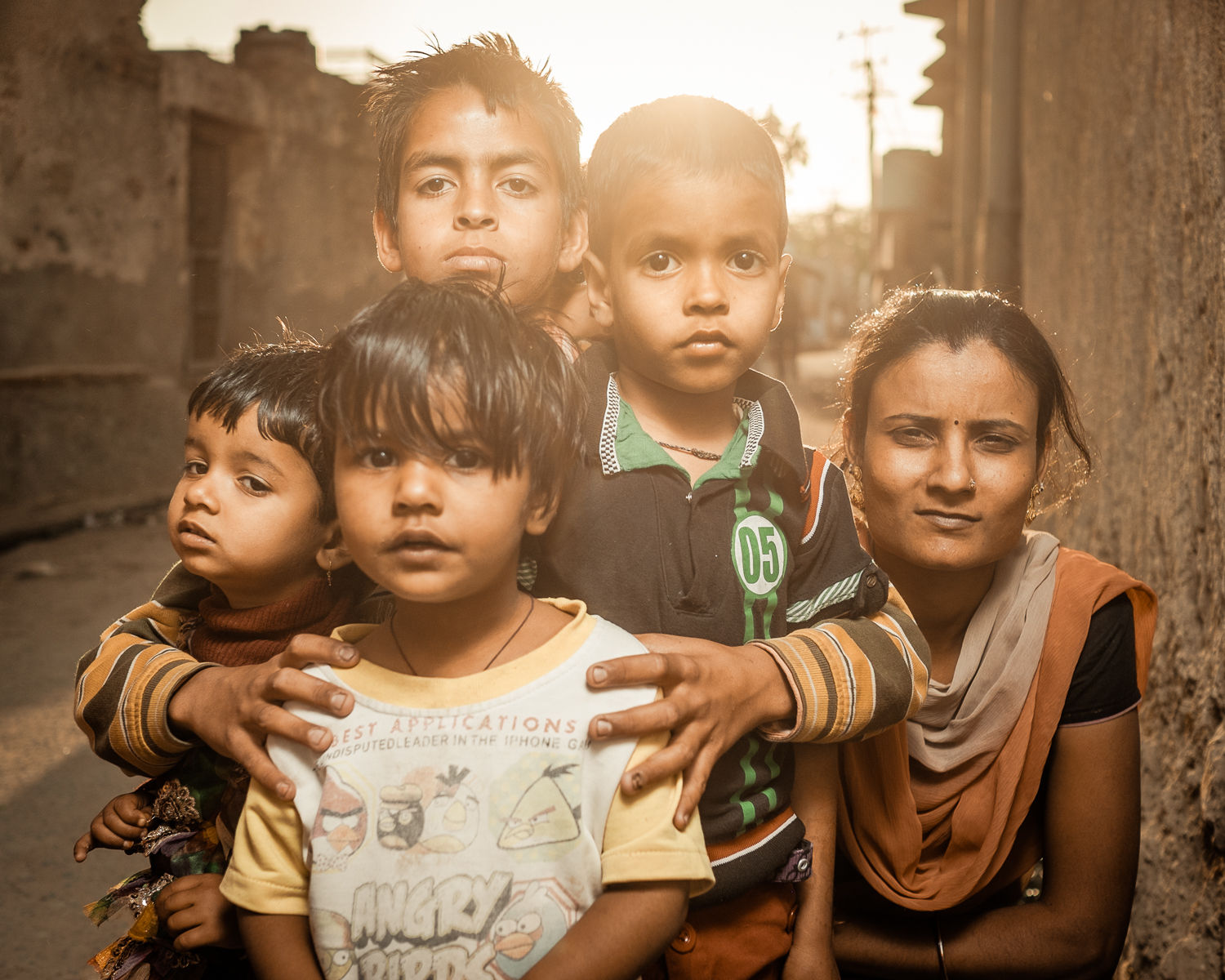  Kids in the streets of Pachewar 