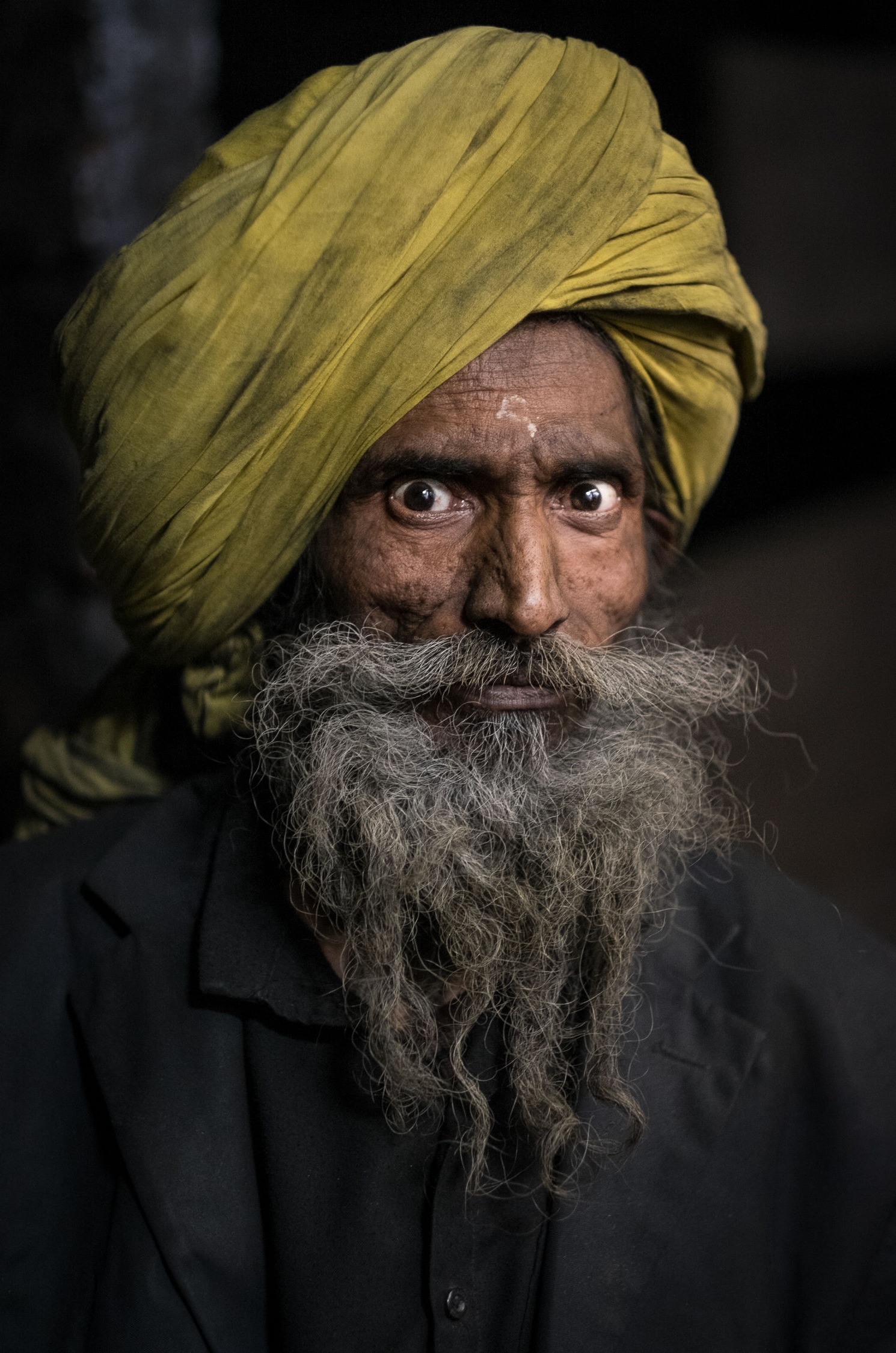  Charcoal Monger, Old Delhi 