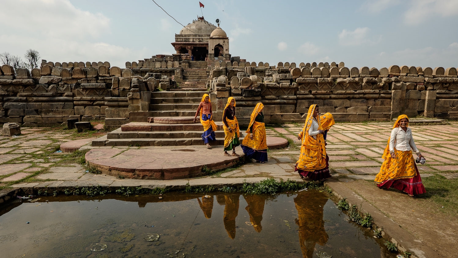  Temple life, Rajasthan 