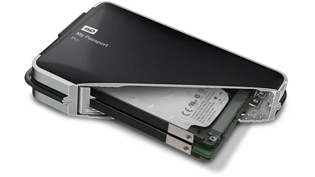 The My Passport Pro which I reviewed separately contains two drives. You can set these up in Raid 0 (they act like one big, faster drive but when one drive fails, all data is lost), Raid 1 (everything you write on one drive is automatically mirrored to the second) or JBOD (Just a Bunch of Disks) where they act as two different physical drives. The Pro has a Thunderbolt interface, which makes it more useful for Mac users than Windows users.