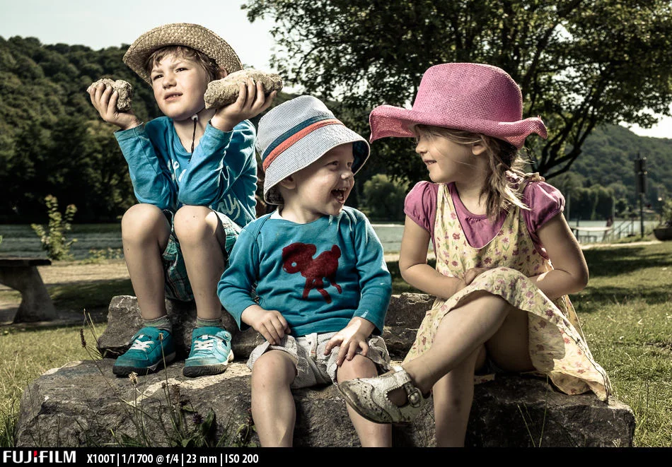 A holiday snapshot: with kids never sitting still, TTL is a handy feature to have. In this case, I used the Lastolite Trifold collapsible umbrella . It folds down so small you have no excuse not to have one in your camera bag.