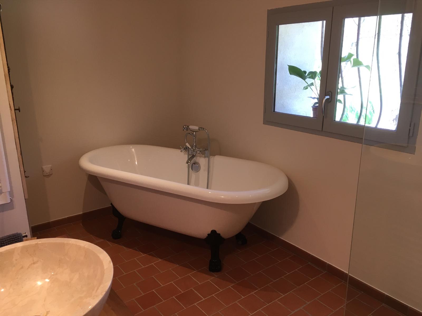 IMG-20180422-WA0000.jpg