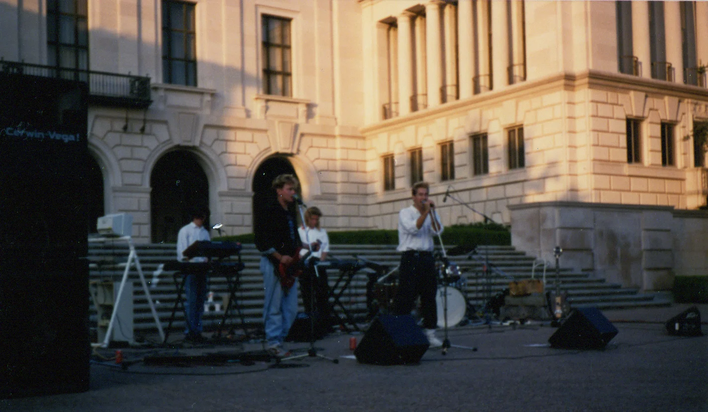 tg-1987-ut.jpg
