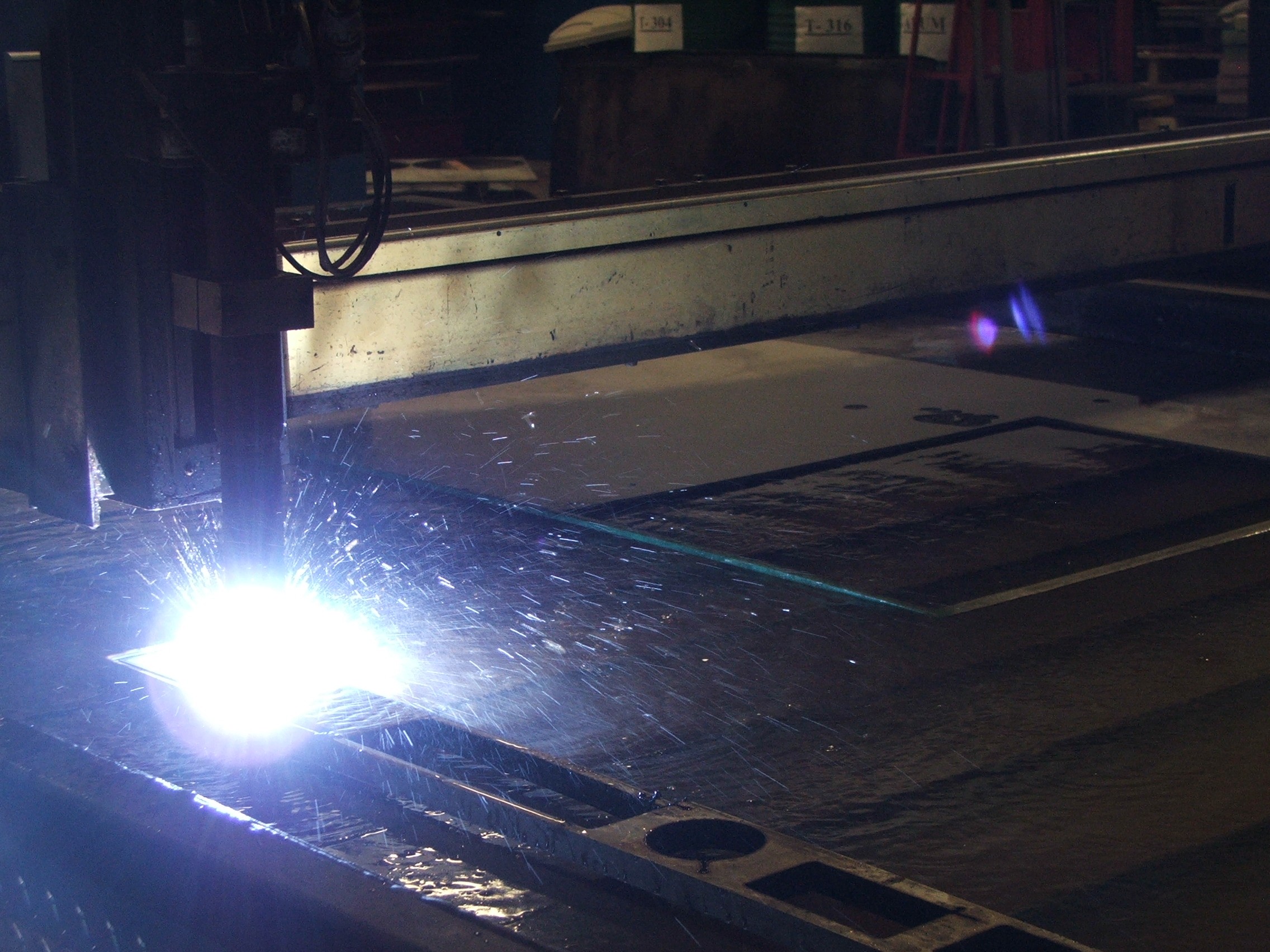 We are Metal Worx Express, A Steel Service Center Specializing in Material Sales, Value Added Services, and Hard-to-find Materials See all our services