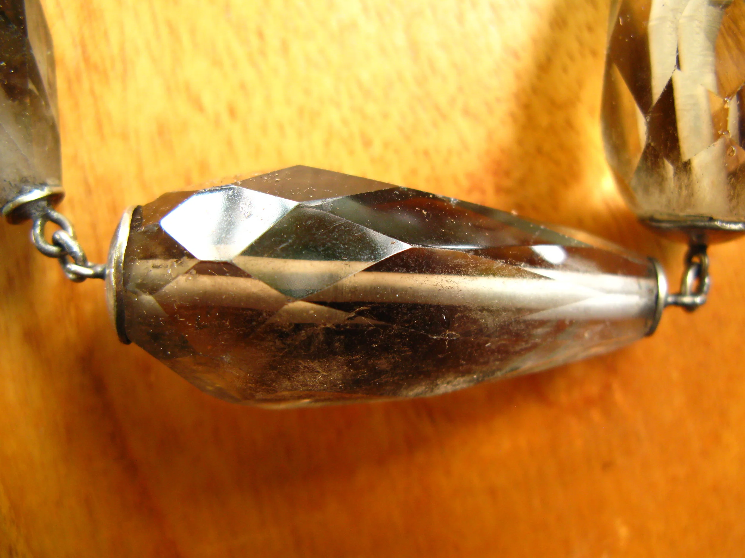 Teardrop Smoky Quartz Chain Close Up