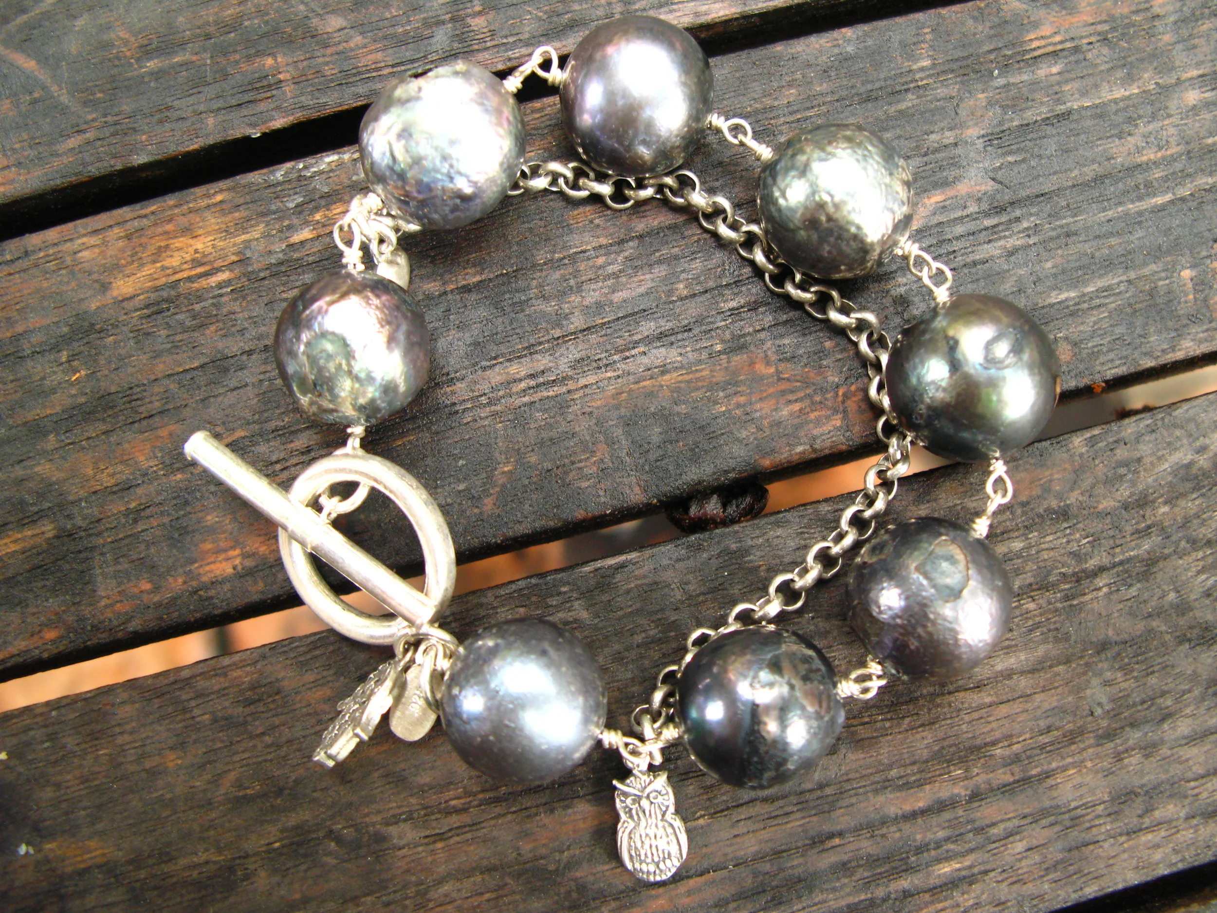 Black Pearl Owl Charm Bracelet Full