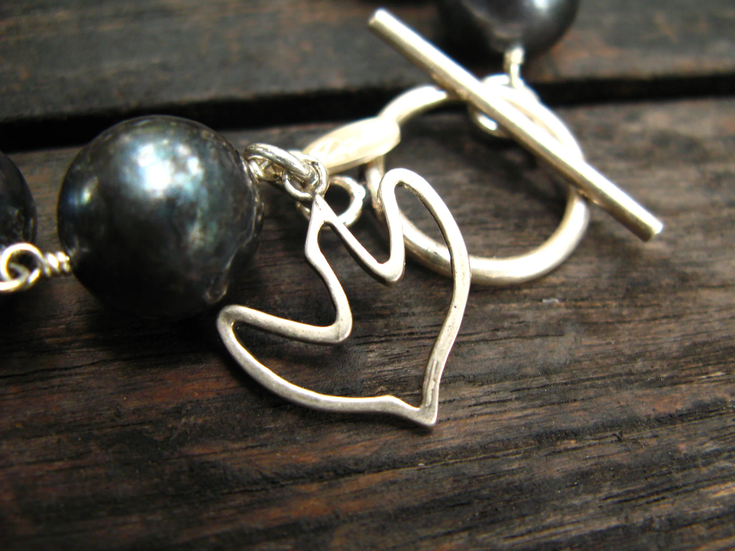 Black Pearl Dove Charm Bracelet Dove Close Up