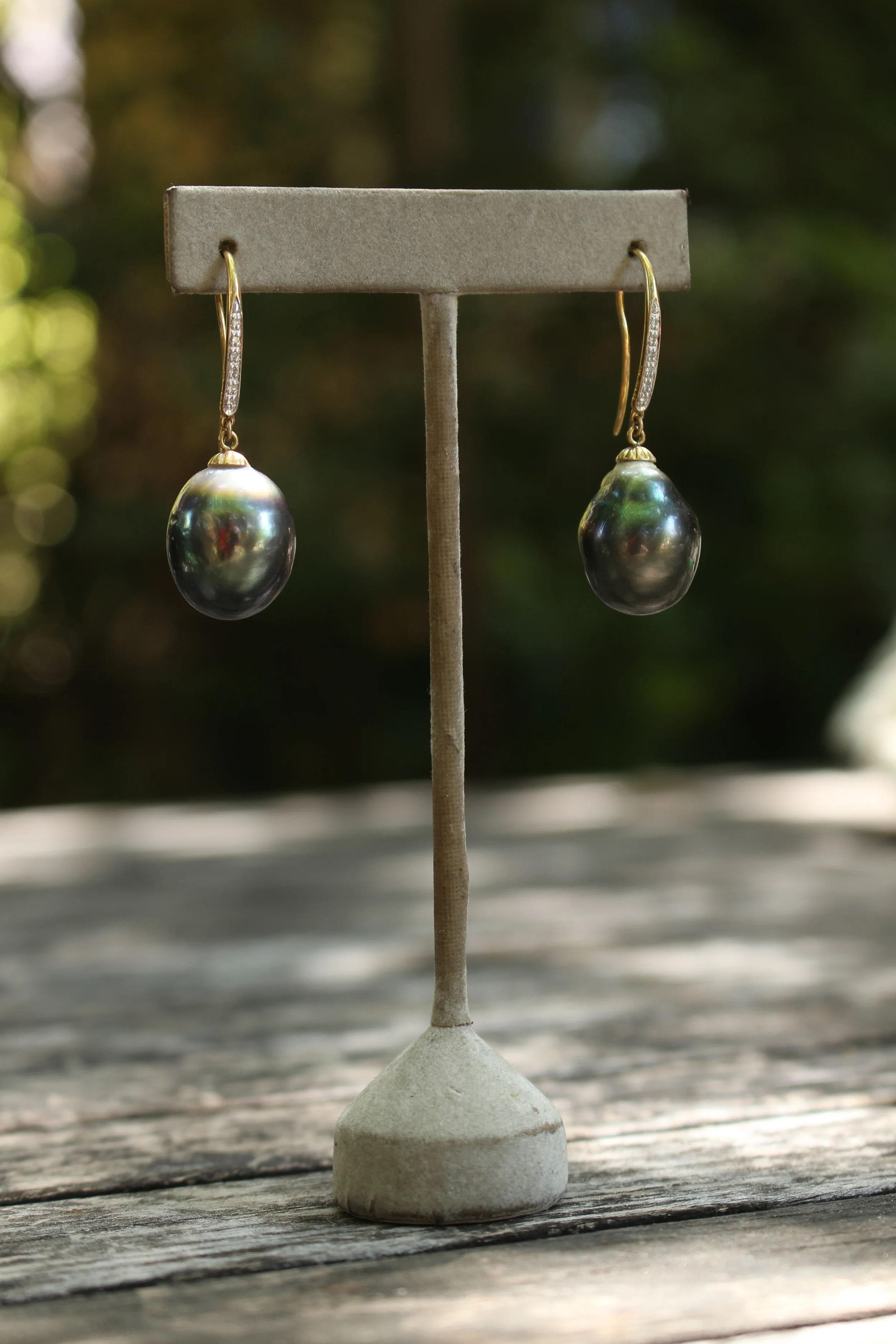 Tahitian Pearl Earrings Full