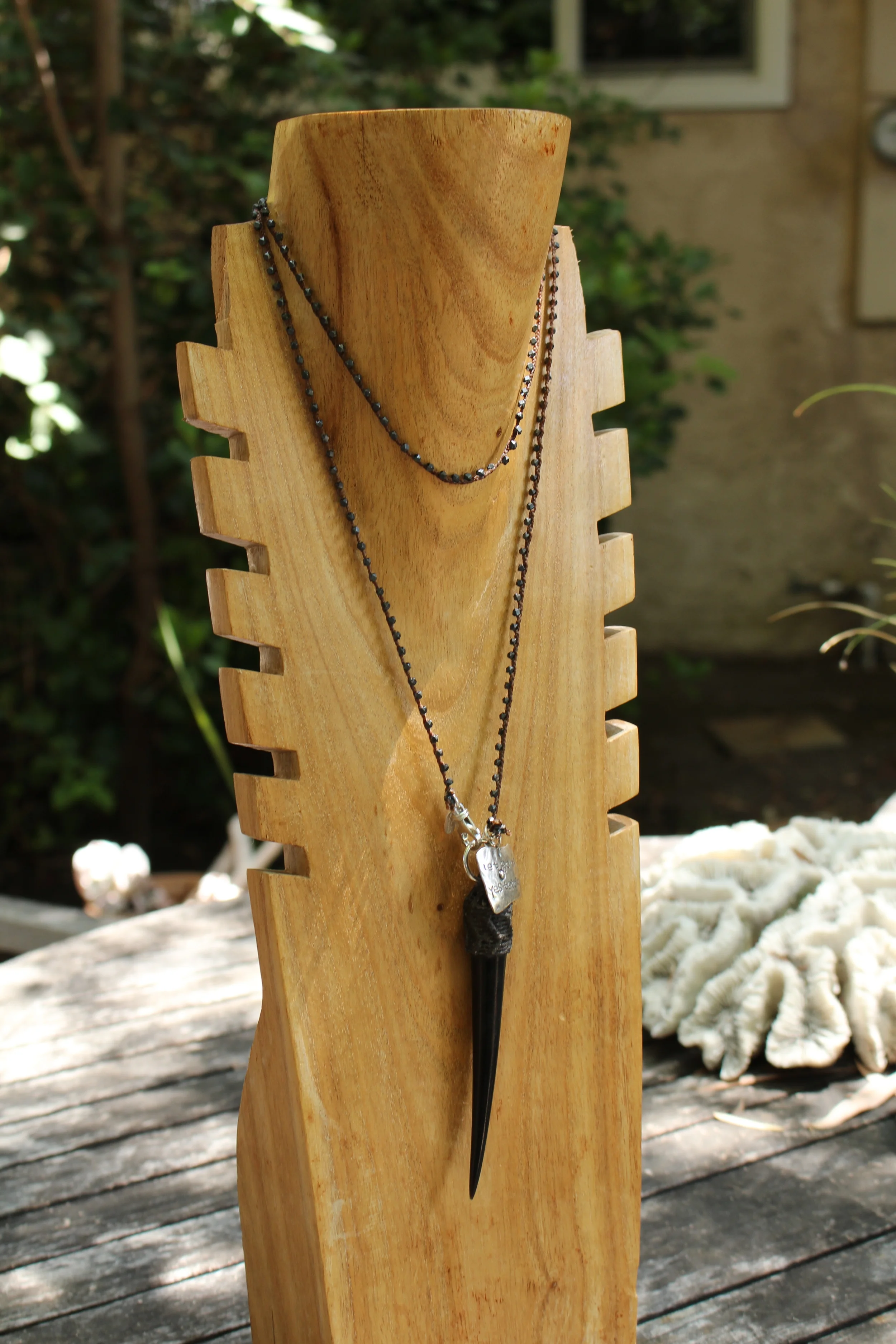 Black Horn Pendant Full Side