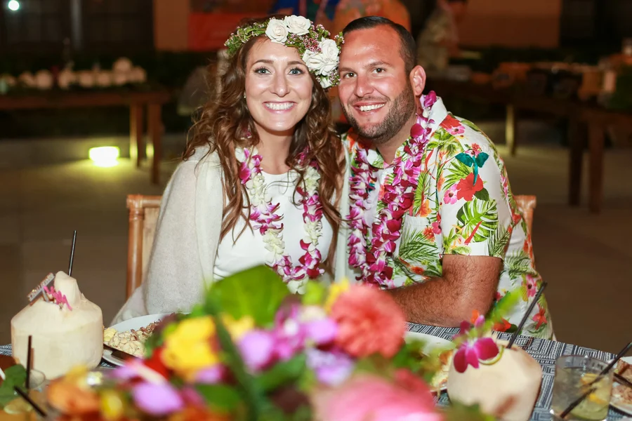 Swartz_Elliott_KatesCapturesPhotography_AndreaCoreyLuau756_low.jpg