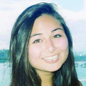 Eena Kosik, Research Intern Eena worked as a volunteer in the Lee lab. She is an undergraduate student at University of California, Berkeley and has been a research assistant in Dr. Robert Levenson's Psychophysiology Lab. She is extremely fascinated by the mind, particularly scientific approaches to consciousness.