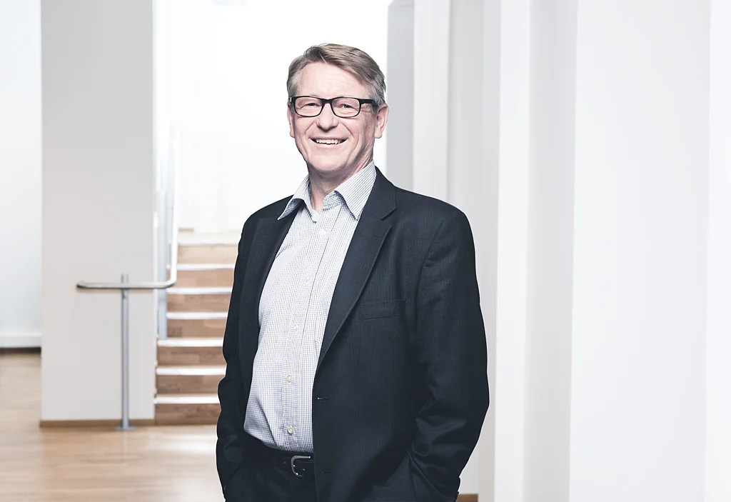  VELI-MATTI KOTIPELTO 