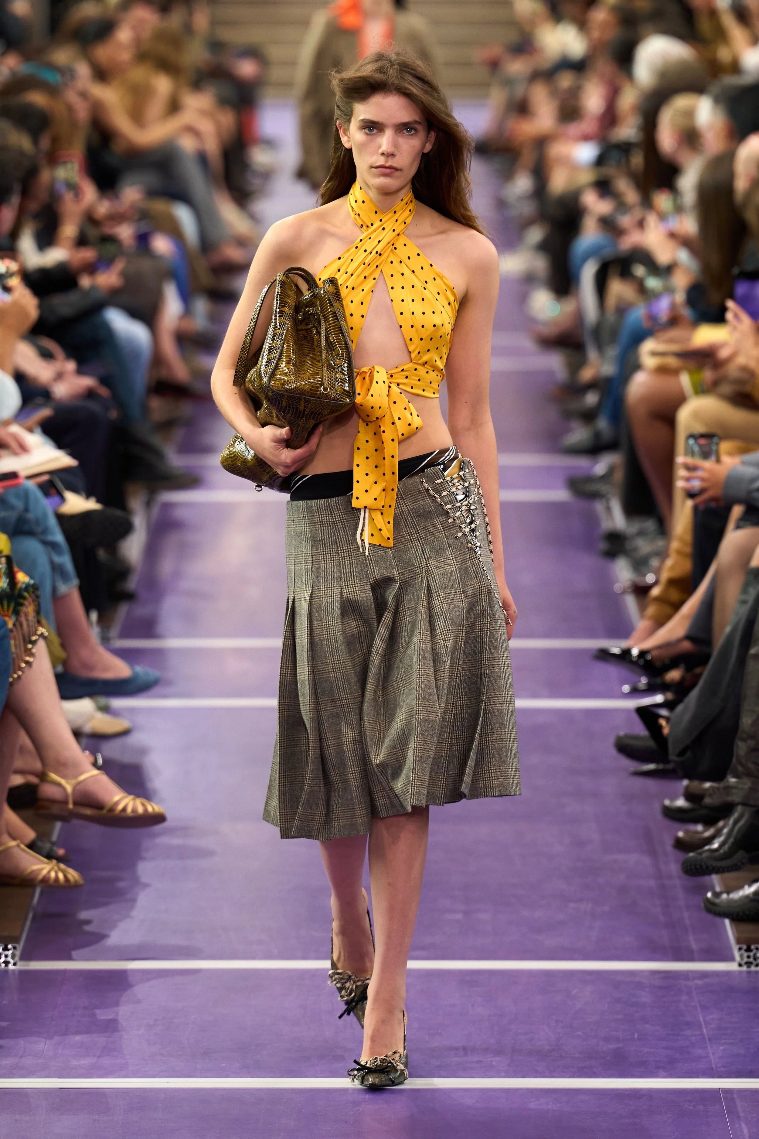 Miu Miu SS27(3).jpg