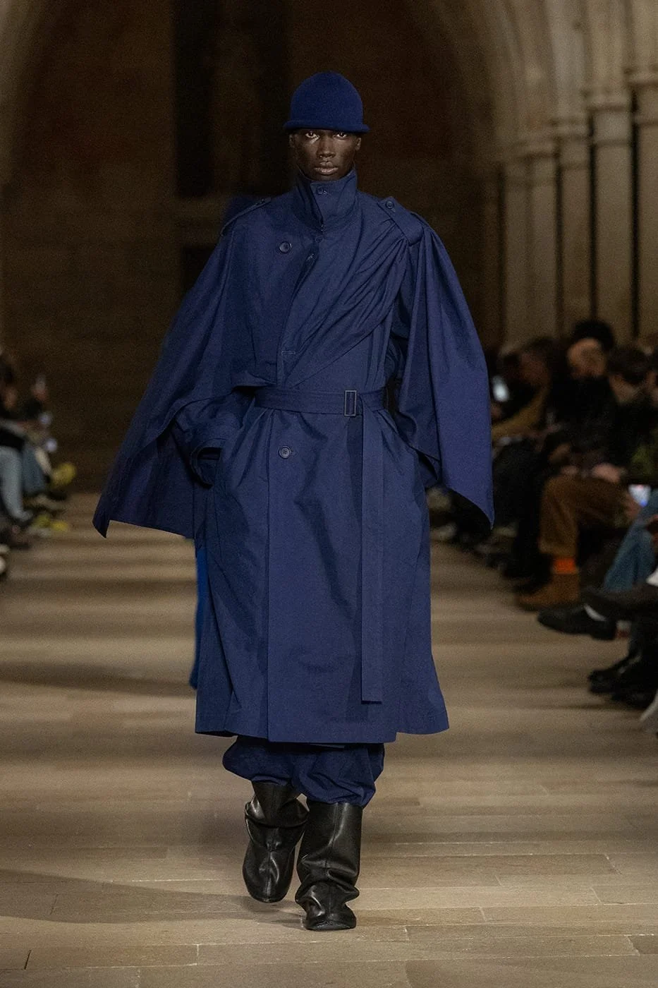 imgi_342_image_2026_01_22_issey-miyake-im-men-fall-winter-2026-paris-fashion-week-runway-collection-027.jpg