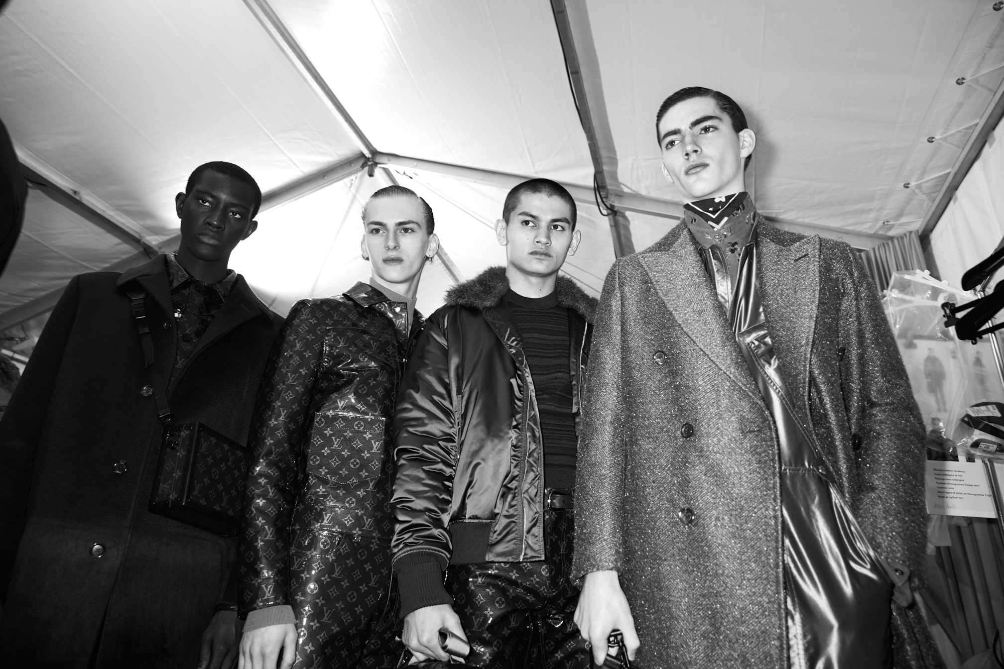 BACKSTAGE LOUIS VUITTON MEN FALL WINTER 2017/18 COLLECTION