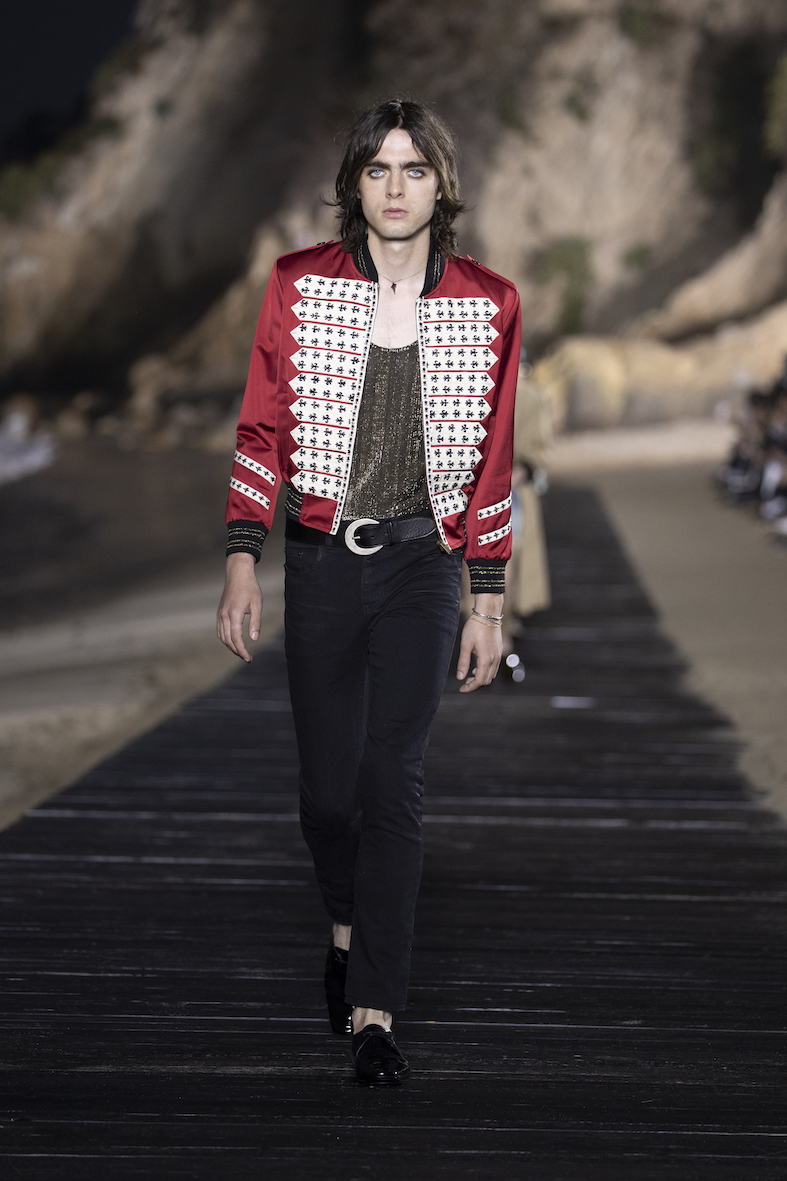 Behind_The_Blinds_Magazine_SAINT LAURENT_MEN_SS20_RUNWAY_15_HR.jpg