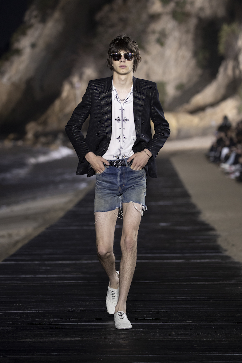 Behind_The_Blinds_Magazine_SAINT LAURENT_MEN_SS20_RUNWAY_40_HR.jpg