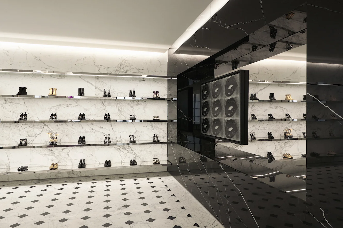 SAINT LAURENT RIVE DROITE_STORE_HR_8.jpg