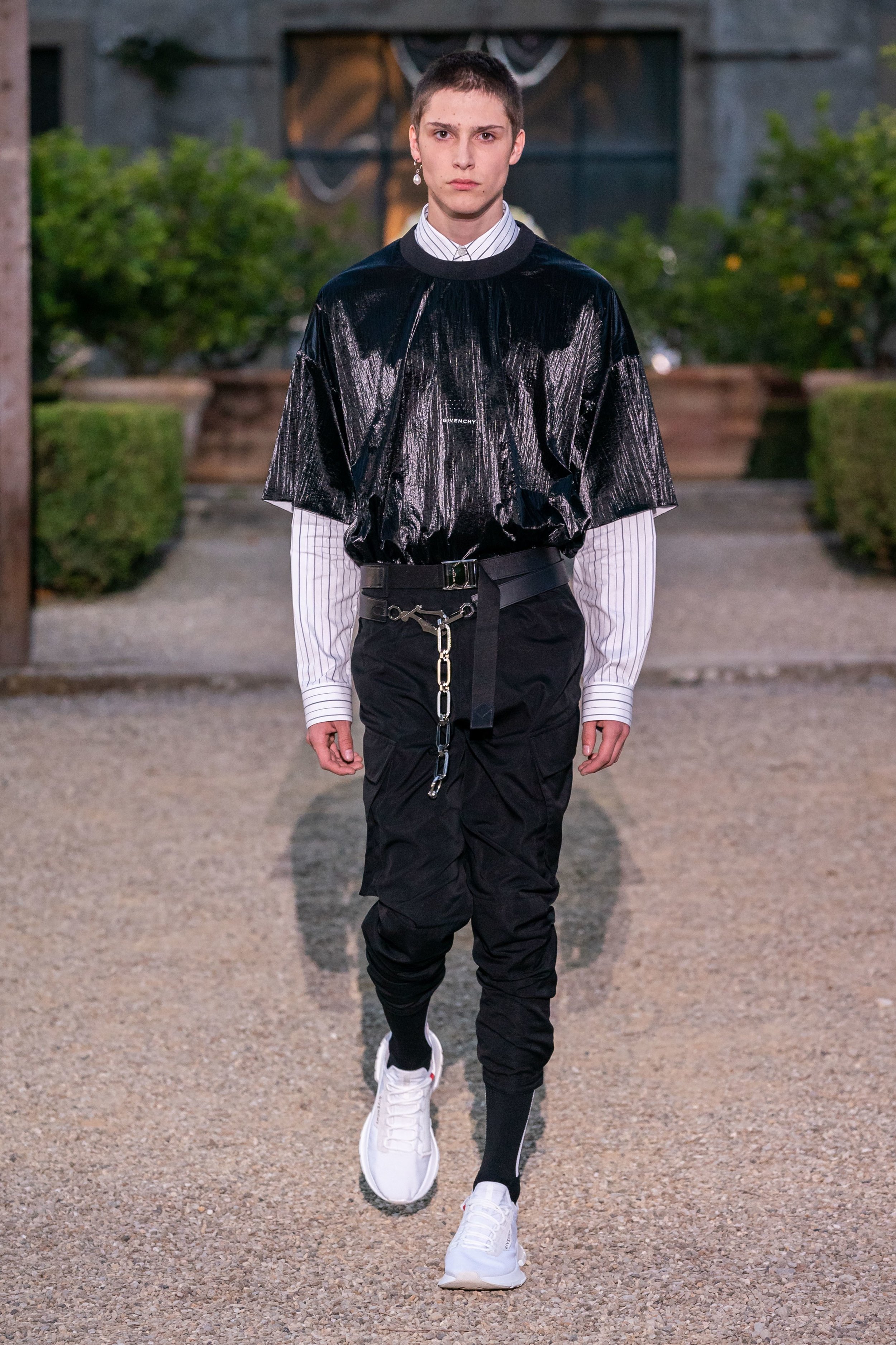 Behind_The_Blinds_Magazine_Givenchy_Men_SS20_Pitti_ALE0626.jpg
