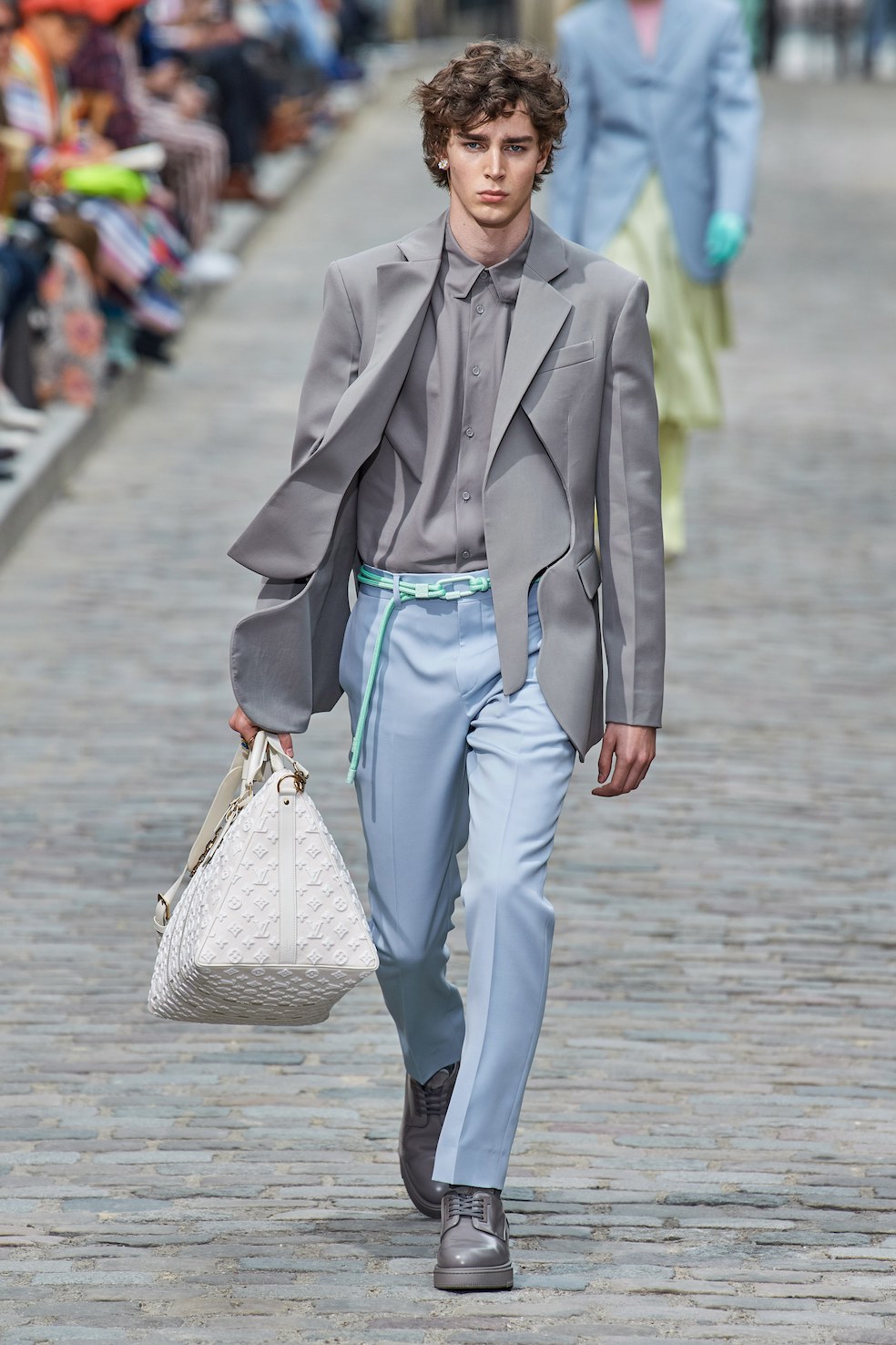 Louis_Vuitton_SS20_Behind_The_Blinds_Magazine__FIO0141.jpg