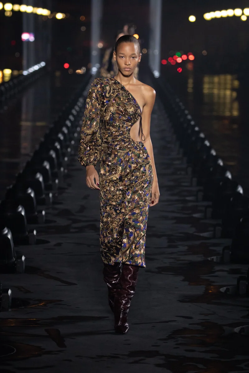 SAINT LAURENT_SUMMER20_RUNWAY_16.jpg
