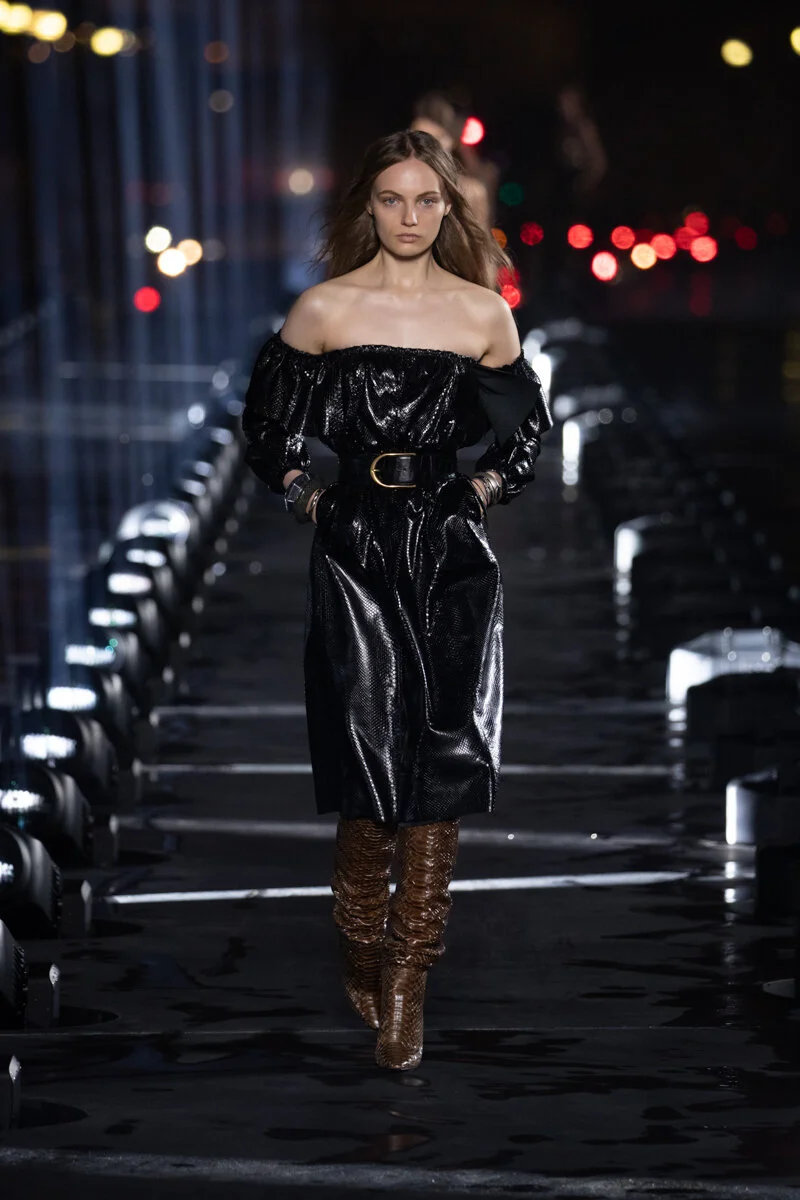 SAINT LAURENT_SUMMER20_RUNWAY_21.jpg