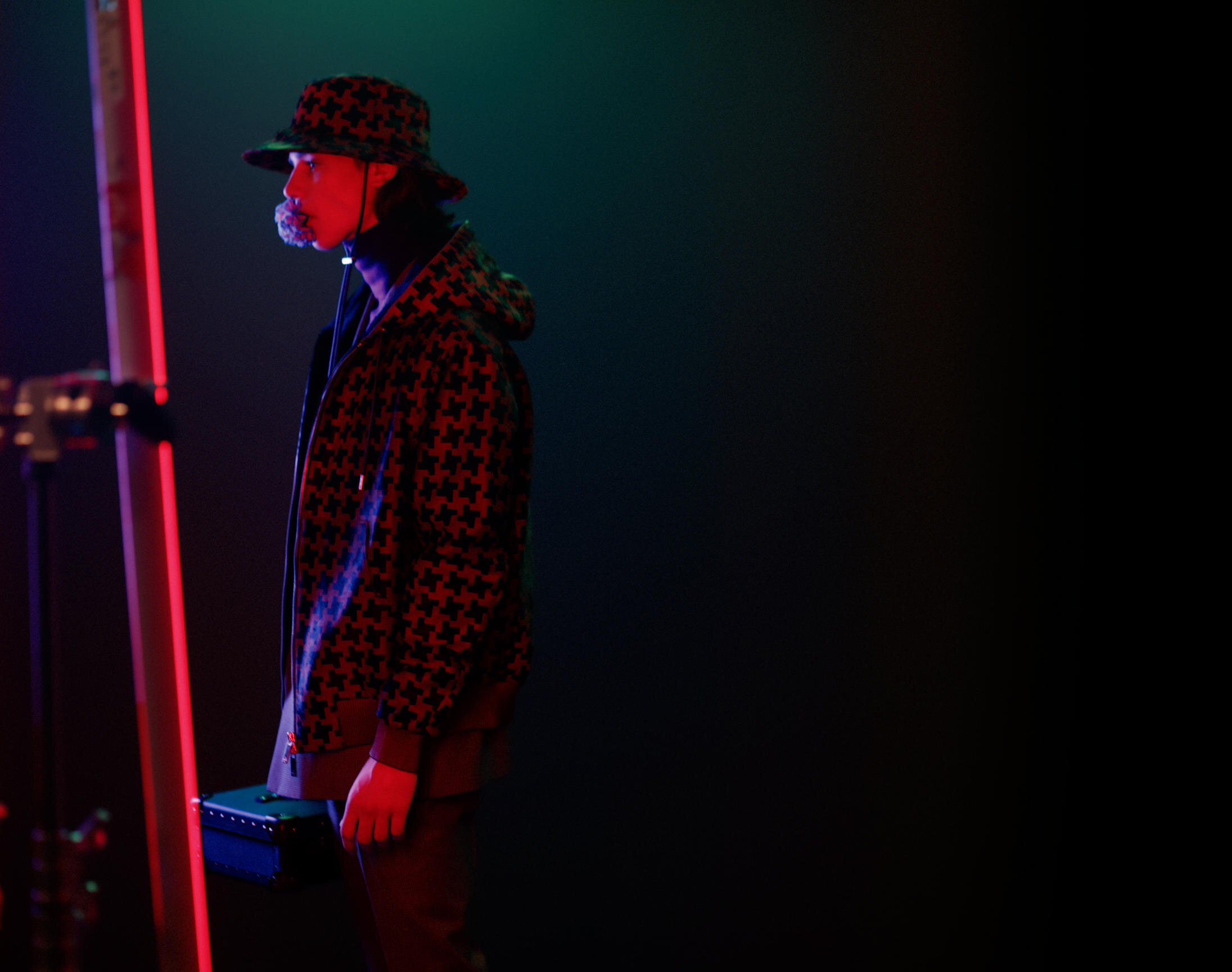 Berluti_Behind_The_Blinds_Mag_FW20_Backstage_28.JPG