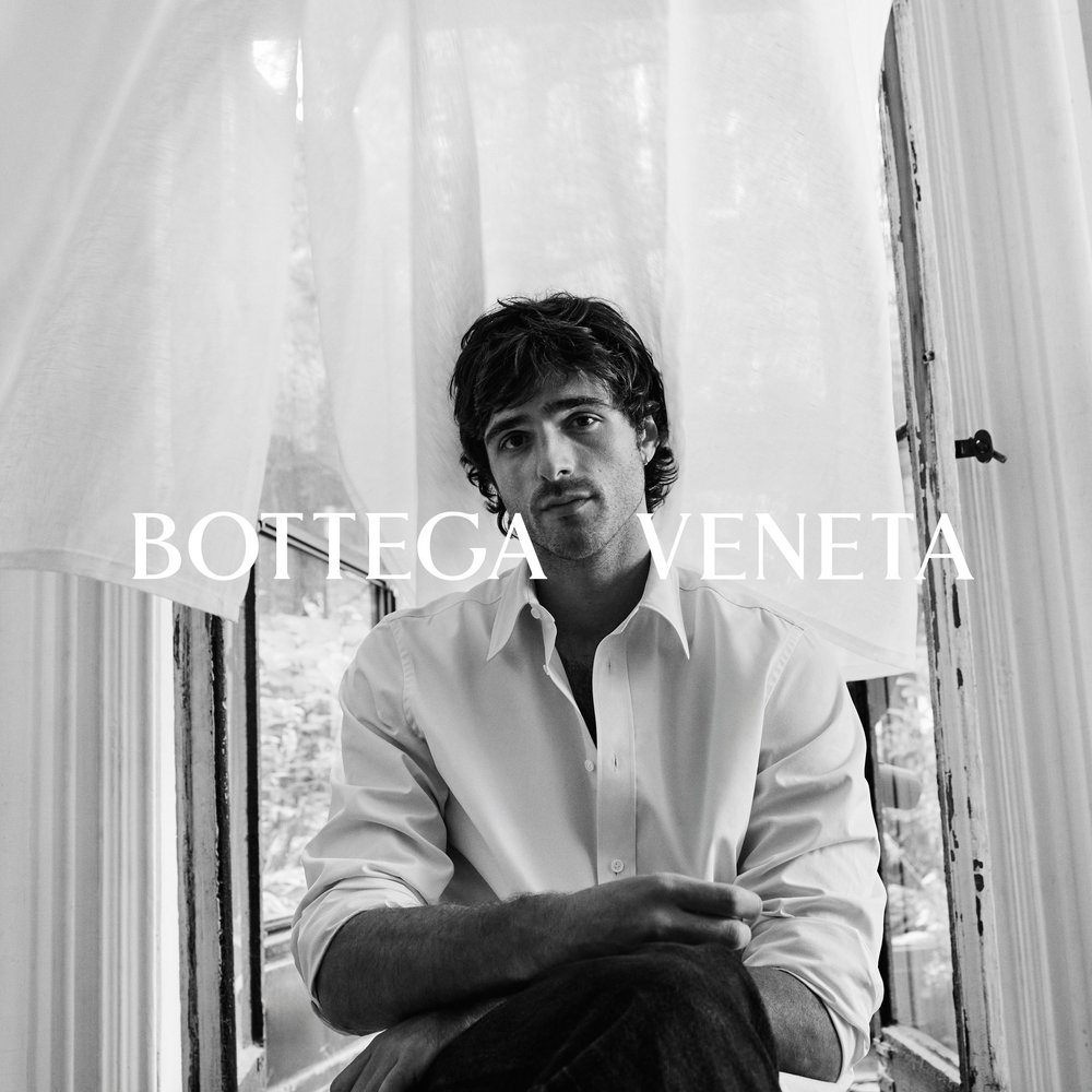 BOTTEGA VENETA_WHAT ARE DREAMS_DUANE MICHALS & JACOB ELORDI_1x1 (2).jpg