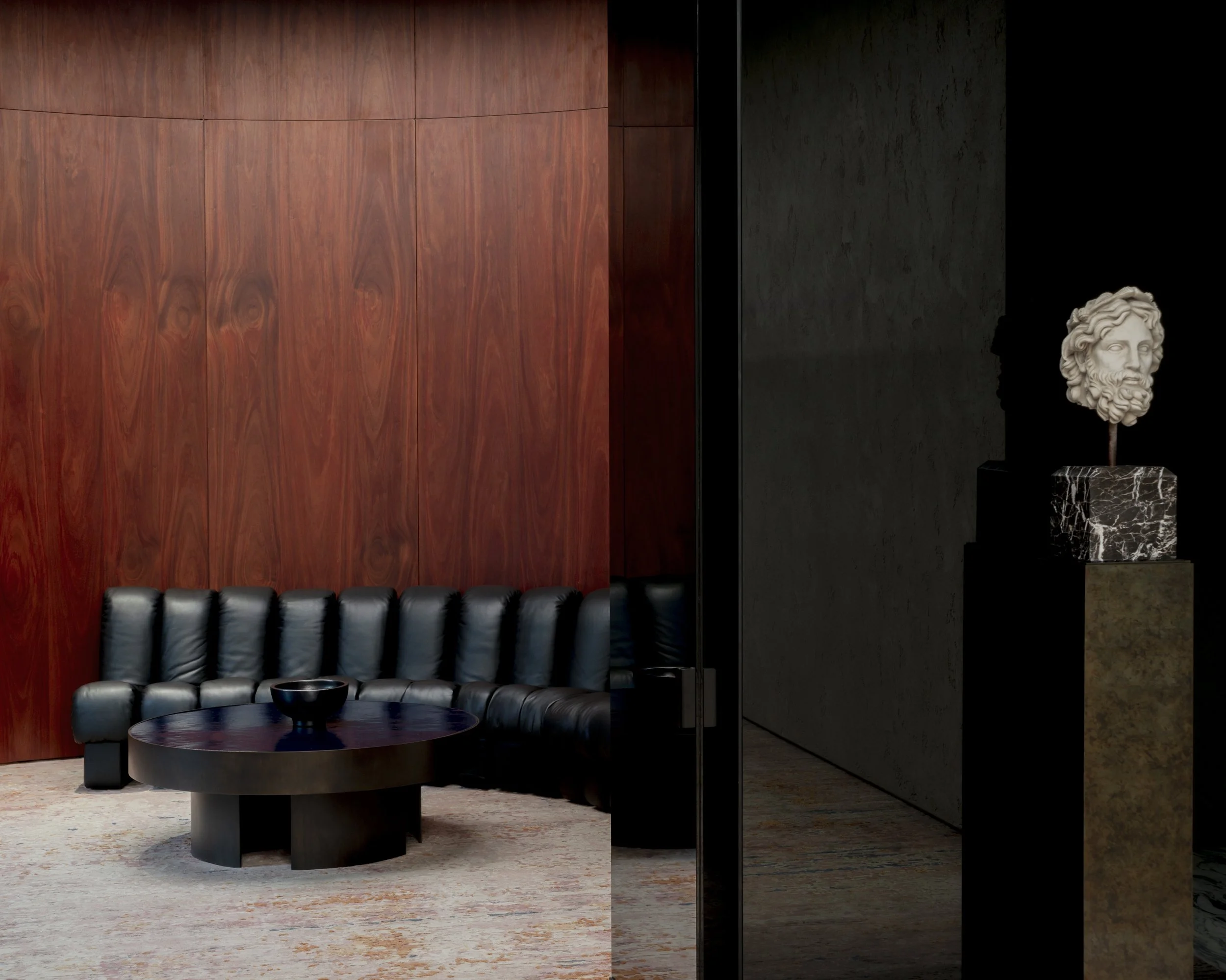 SAINT LAURENT_ARCHITECTURE_MONTAIGNE_08_HR.jpg