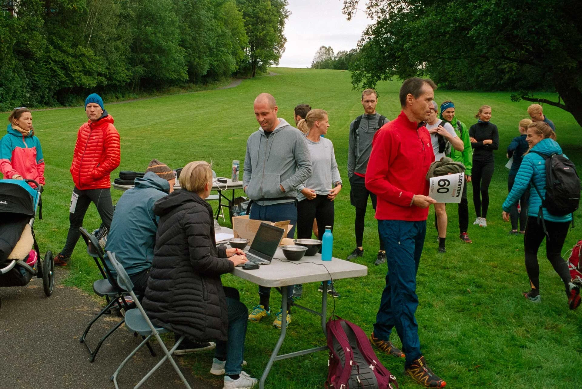 På Tåsentiern er det bare å møte opp og registrere seg. Deltakelse er gratis. Foto: Johannes Rummelhoff.