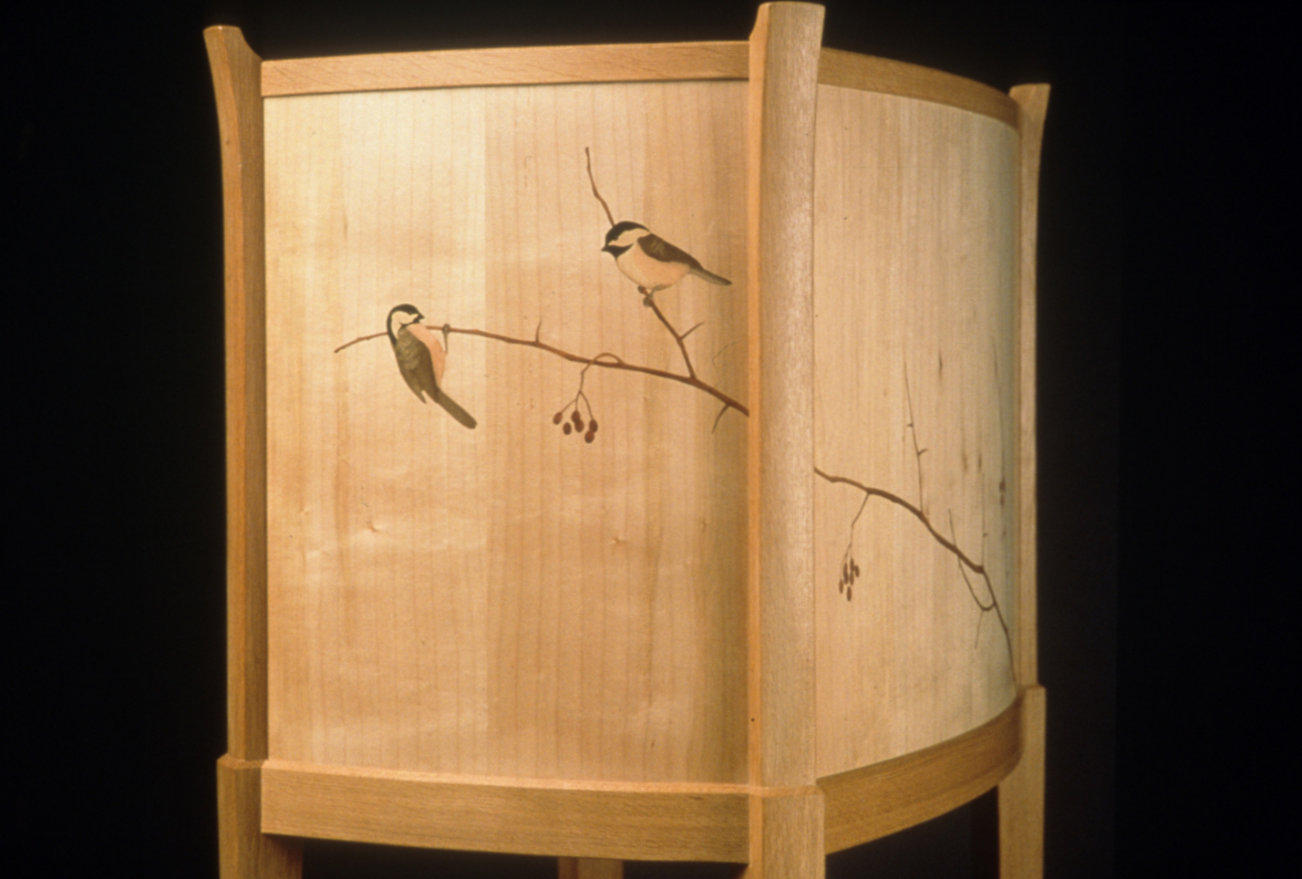 Chickadee Walkabout Cabinet