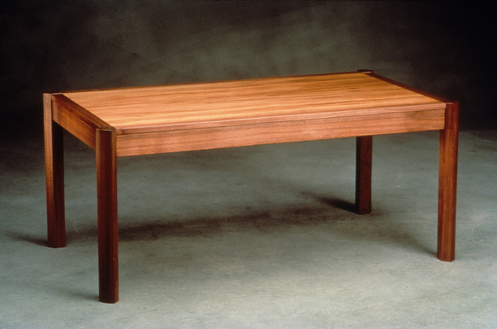 Featured image of post Red Gum Coffee Table / Didn&#039;t see any obvious references to a red gum grill so i assume the name is solely about the.