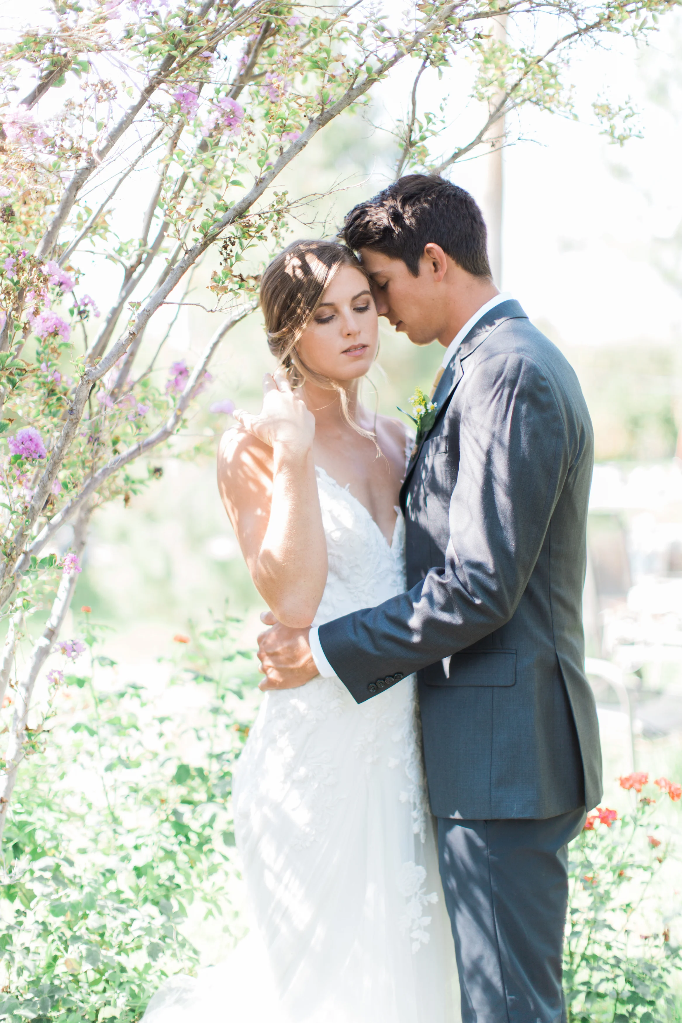 Riverside backyard Wedding photographer Leah Vis .jpg