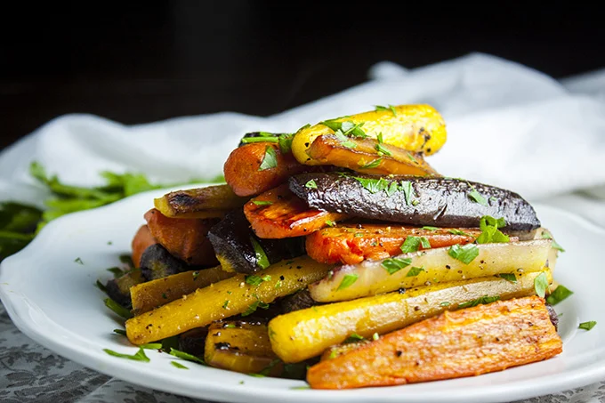 Colorful, economical and delicious roasted carrots!
