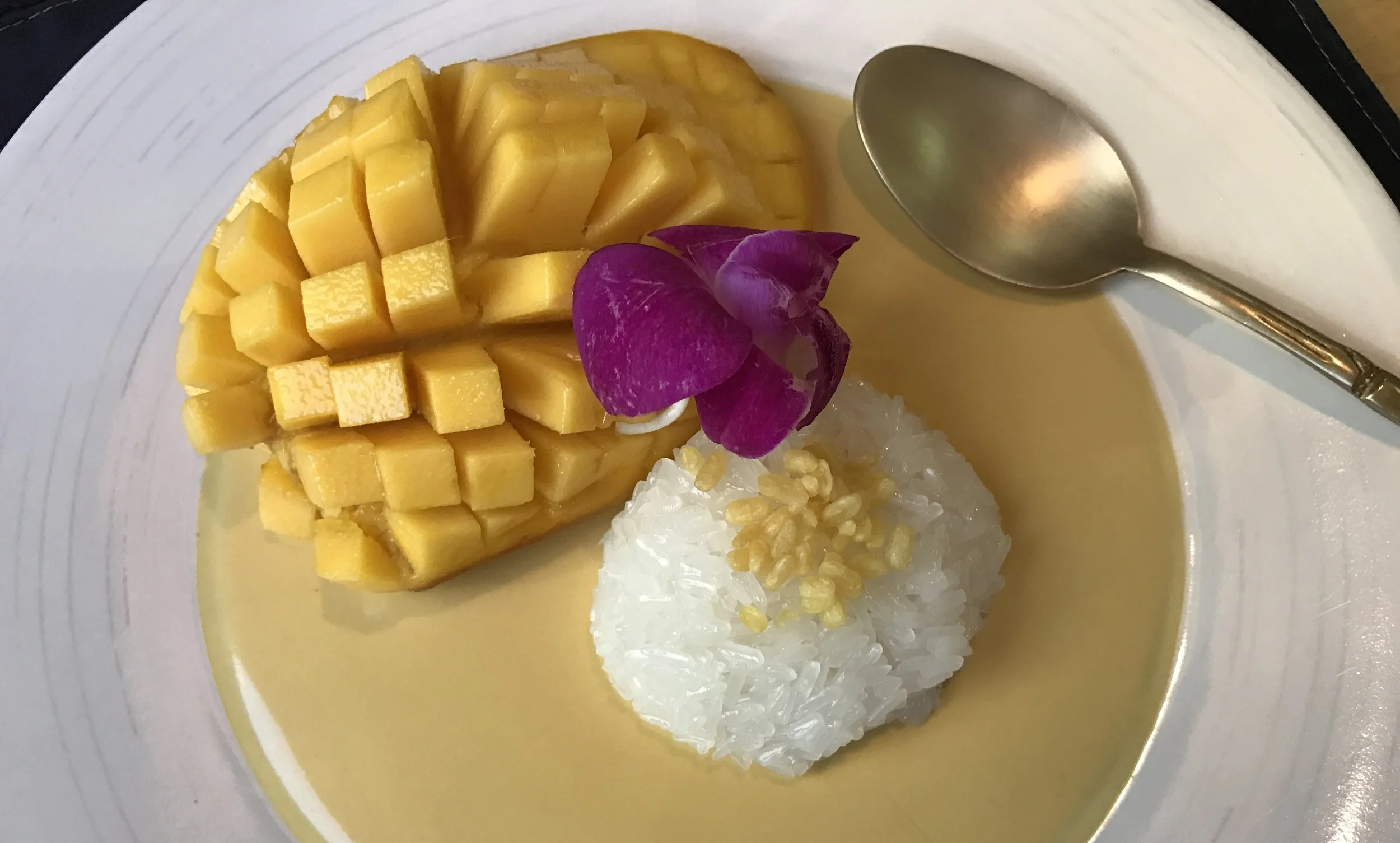 Incomparably delicious: mango sticky rice.