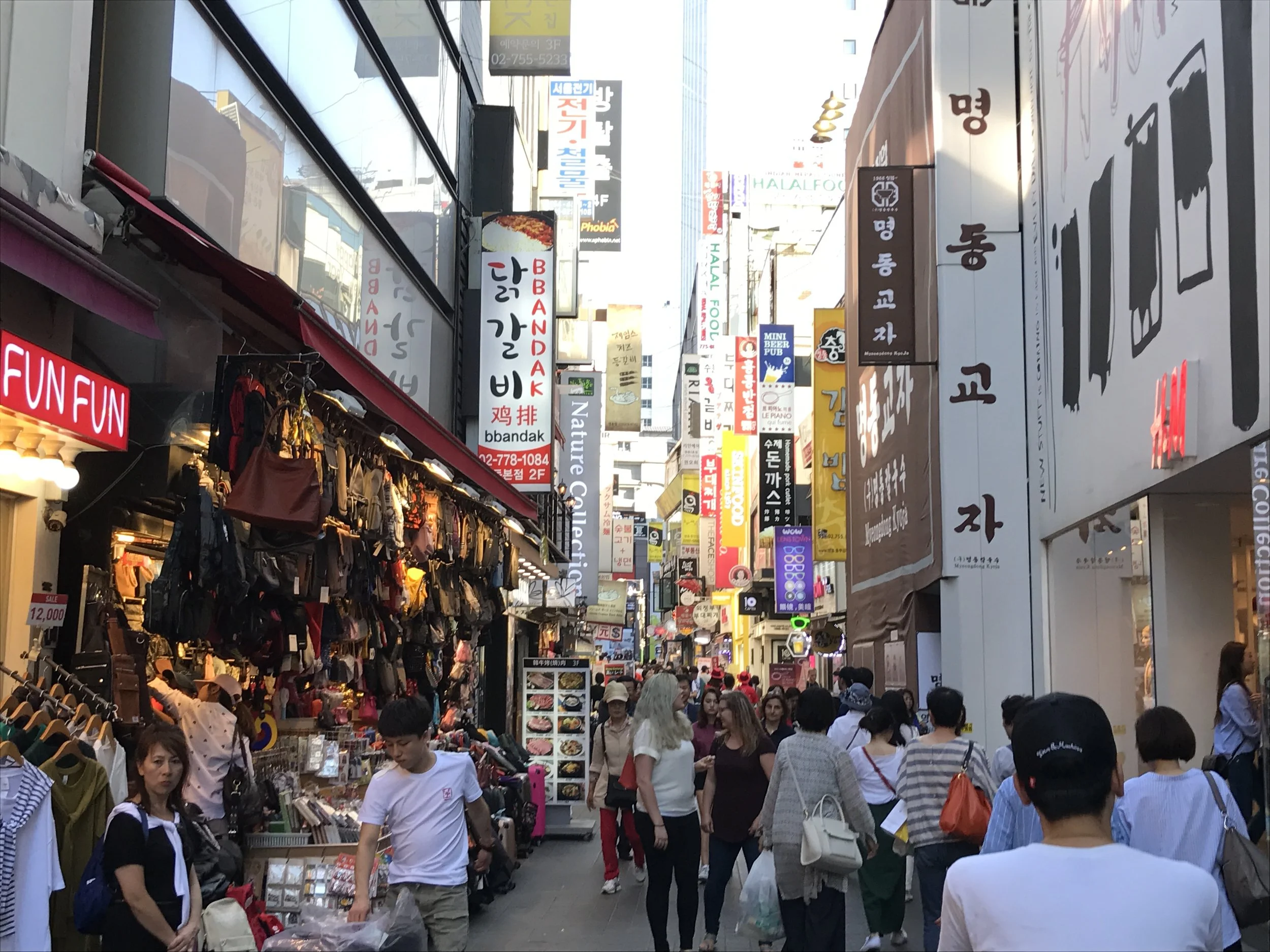 Myeong-dong district