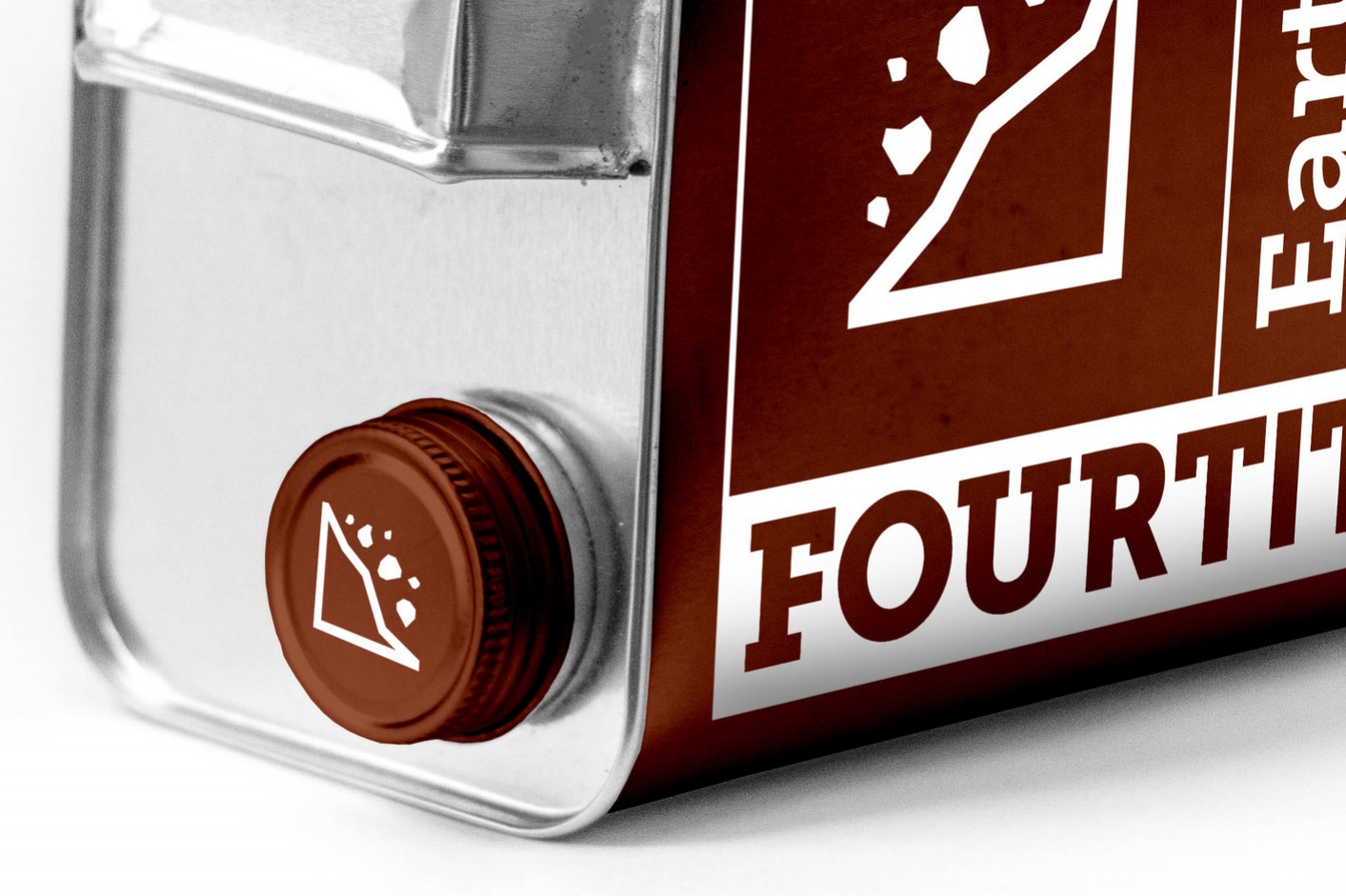 Fourtitude_Can_8.jpg