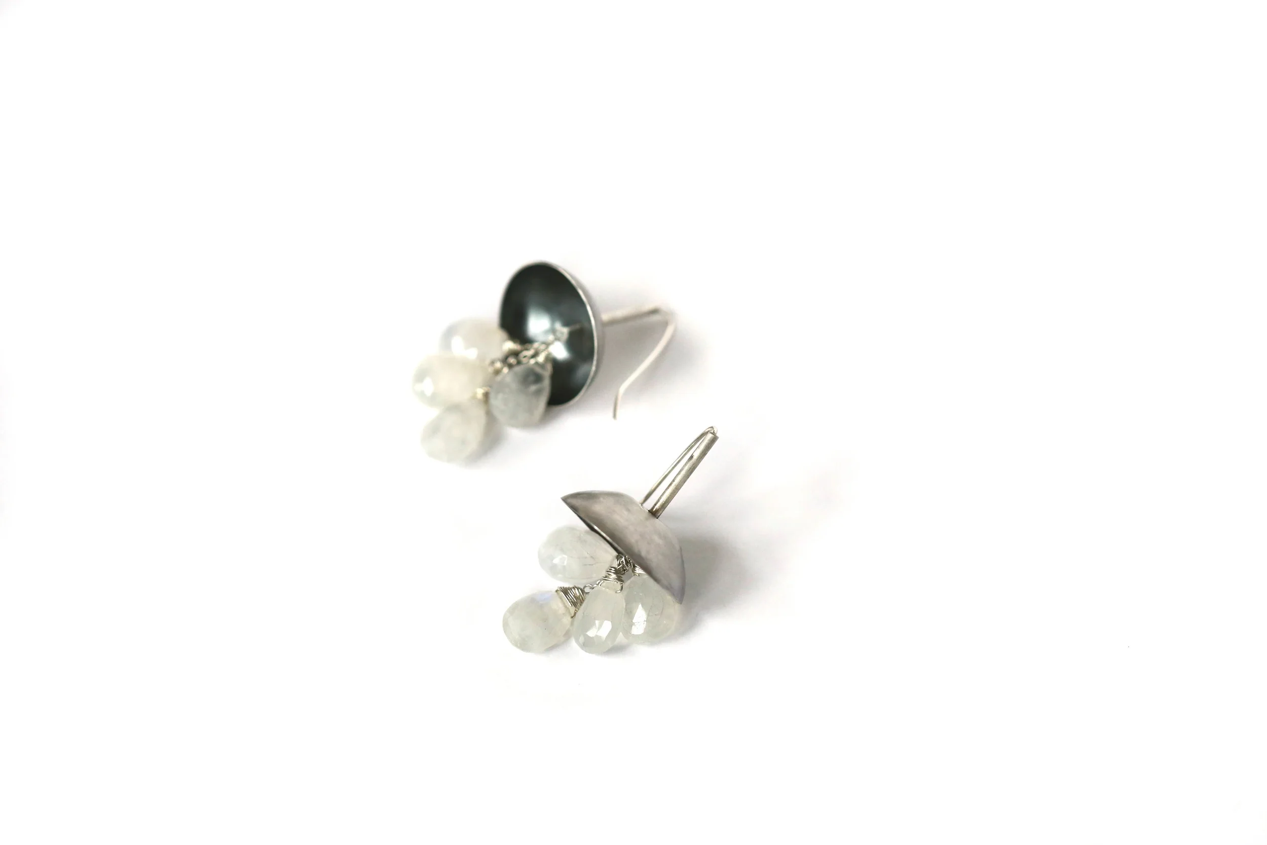BrittaKauppila-BrittaLynnDesign-moonstone-customjewelry-handmadejewelry-cascadeearrings.jpg