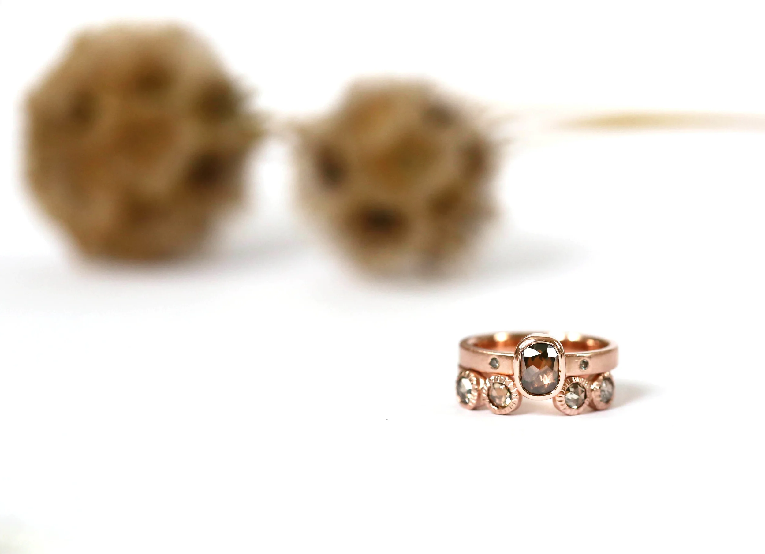 BrittaKauppila-customweddingring-14kredgold-rosegold-champagnediamond-rosecutdiamonds2(1).jpg