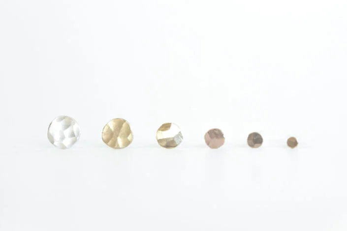 Pebble+stud+sizes.jpg