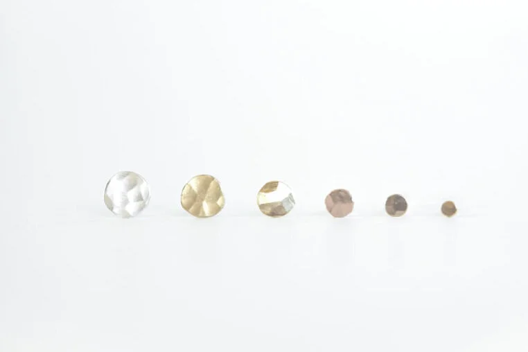 Pebble+stud+sizes.jpg