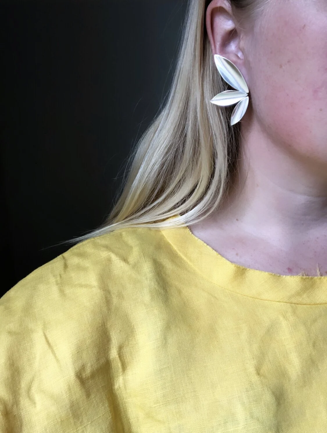 DA8F3416-8B49-41E8-9DBF-0FDA5124E790