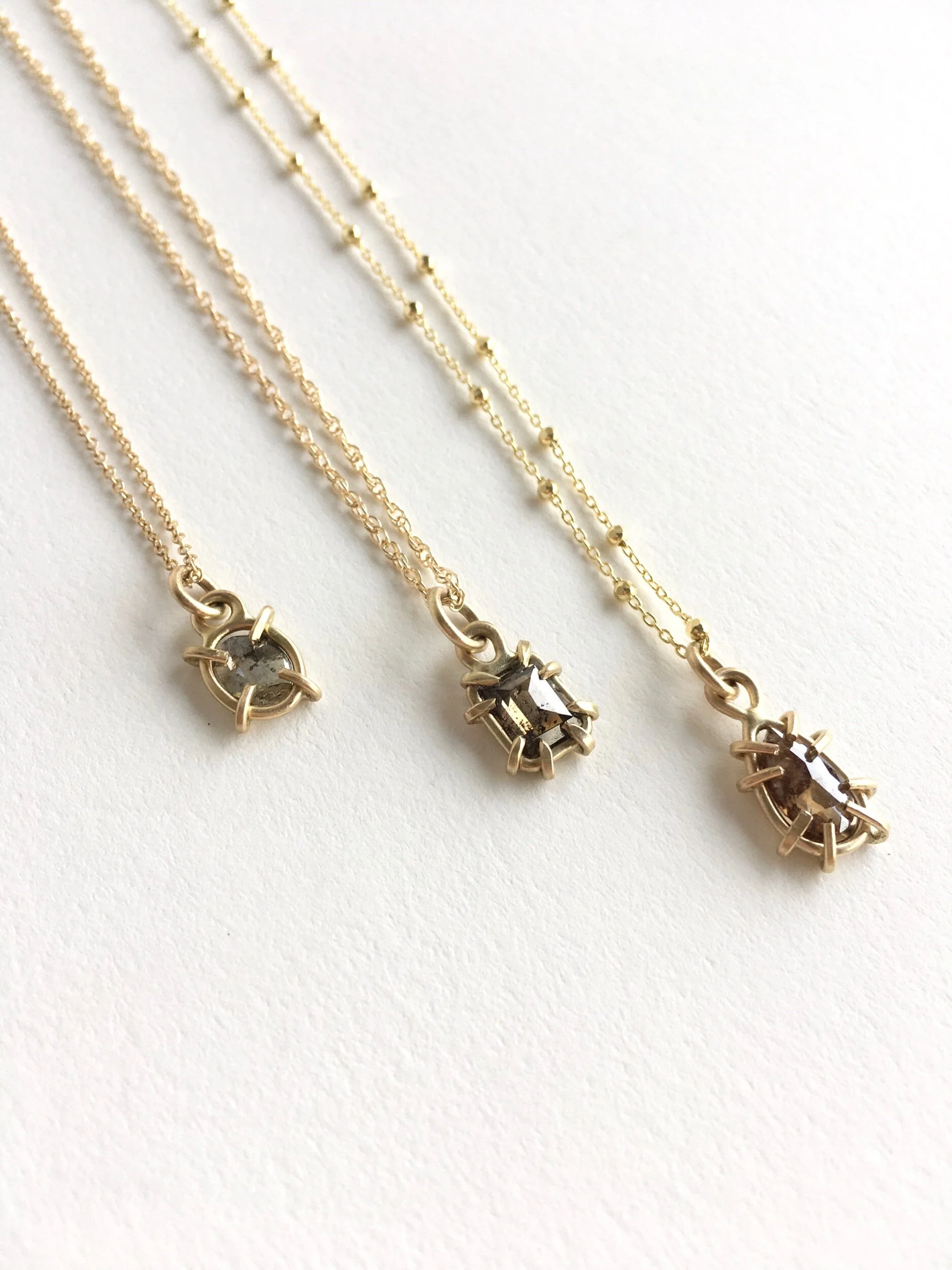 B38C5899-1849-416B-892B-61C3109125E5