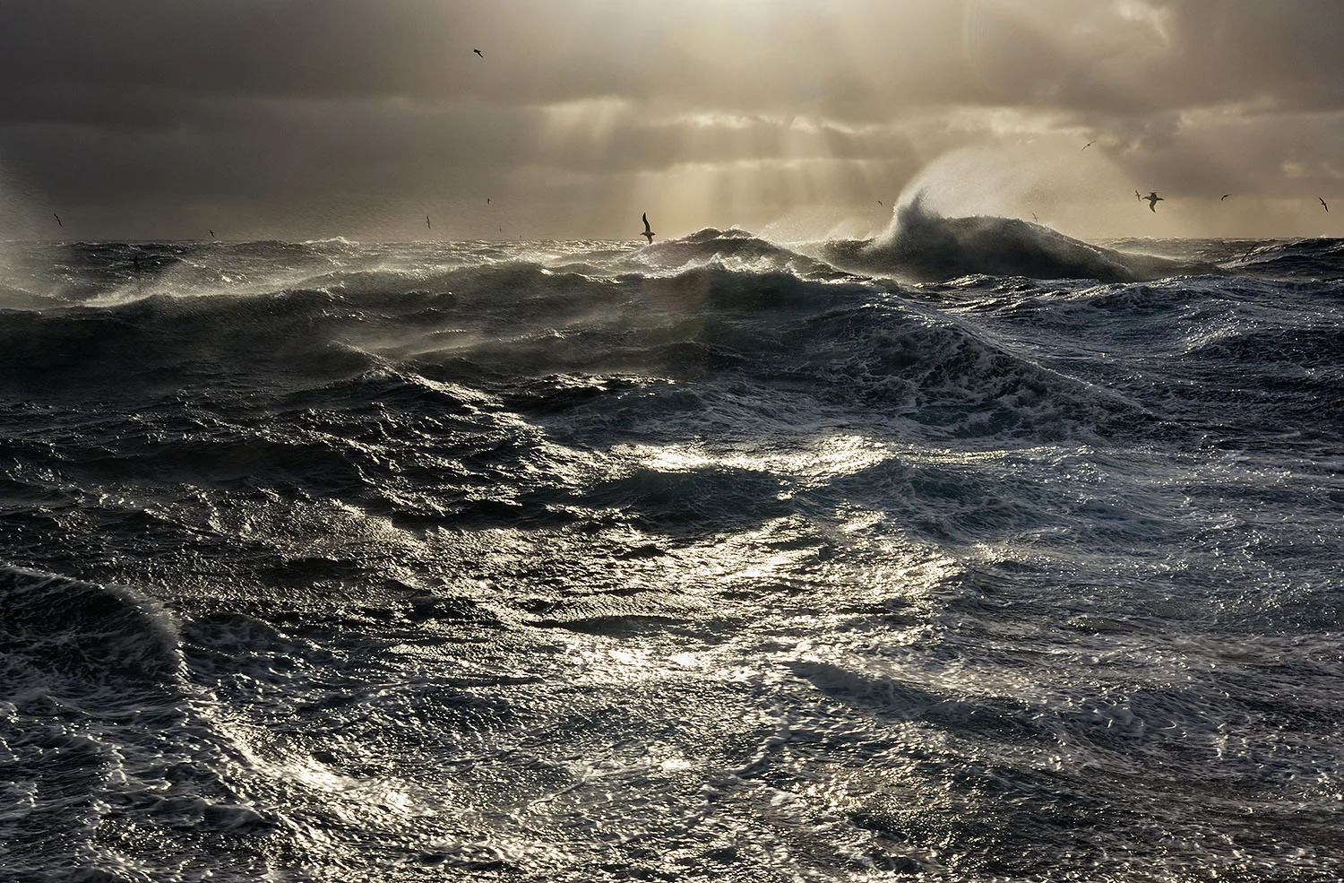 02_Stormy sea_18088.jpg